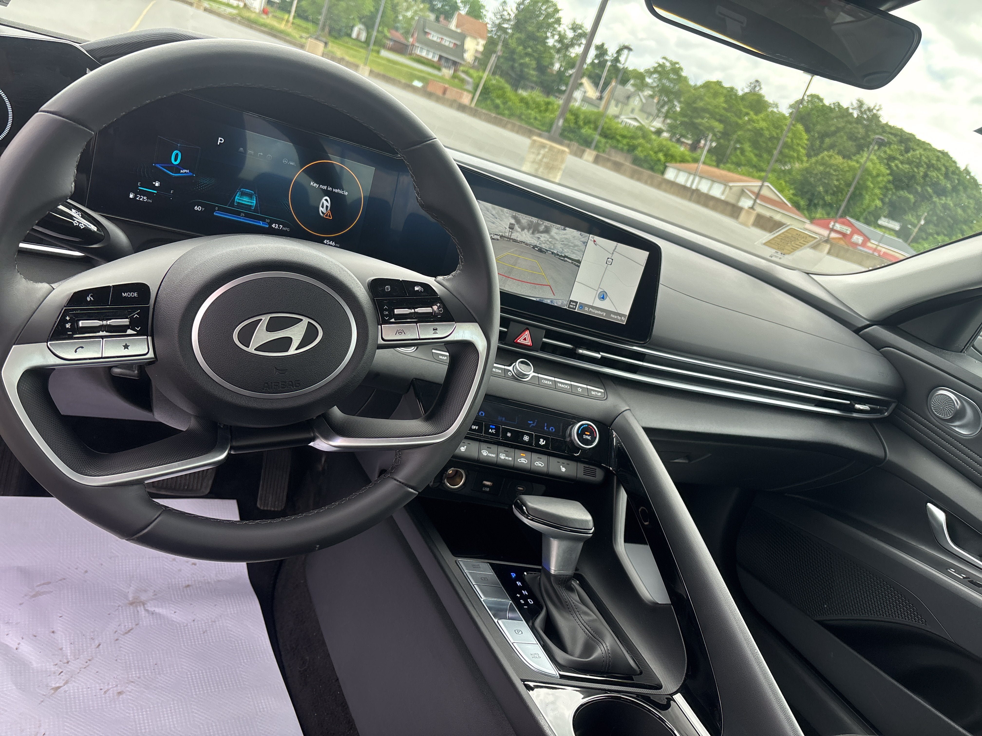 2025 Hyundai ELANTRA SEL Convenience