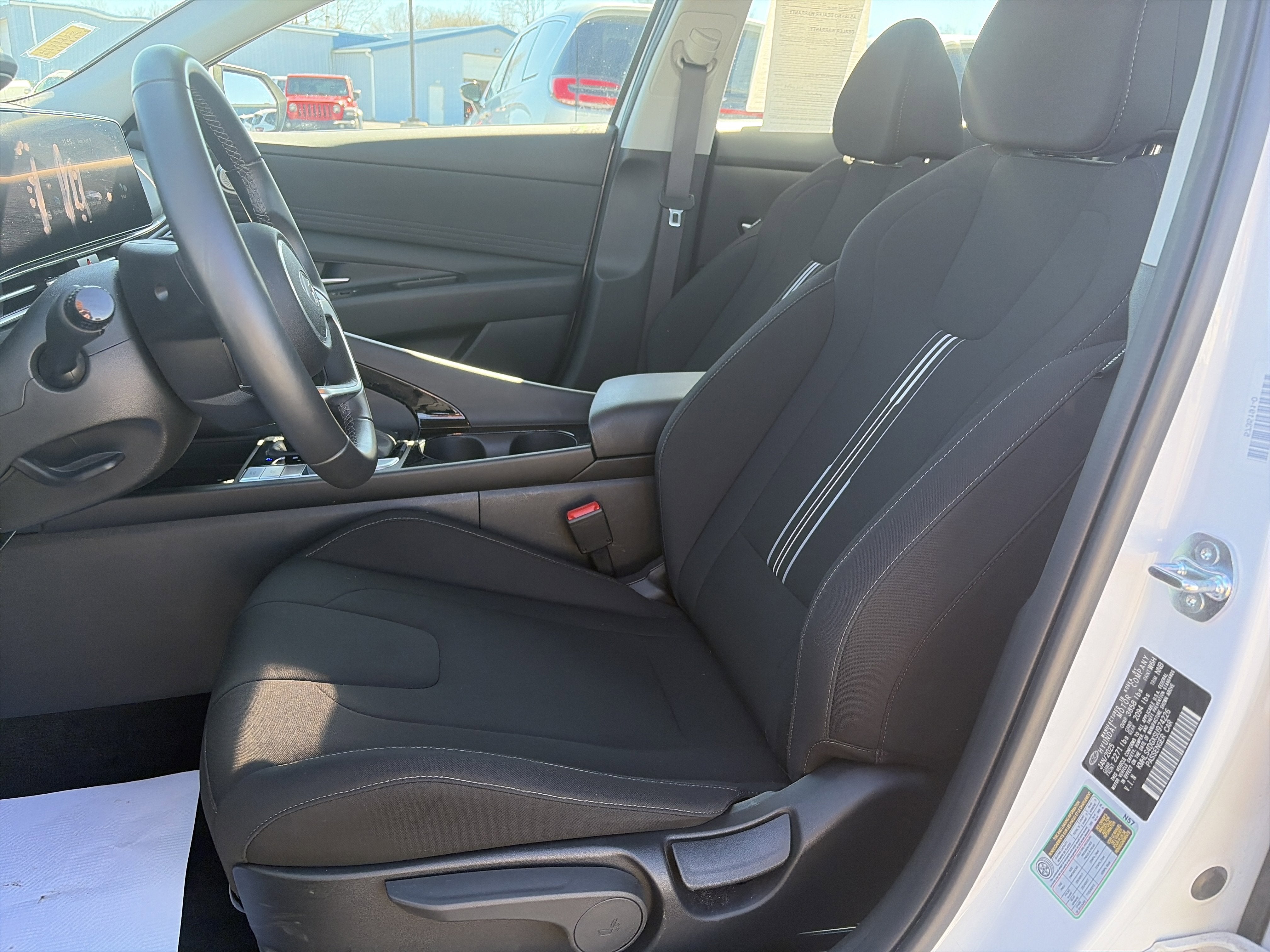 2025 Hyundai ELANTRA SEL Convenience