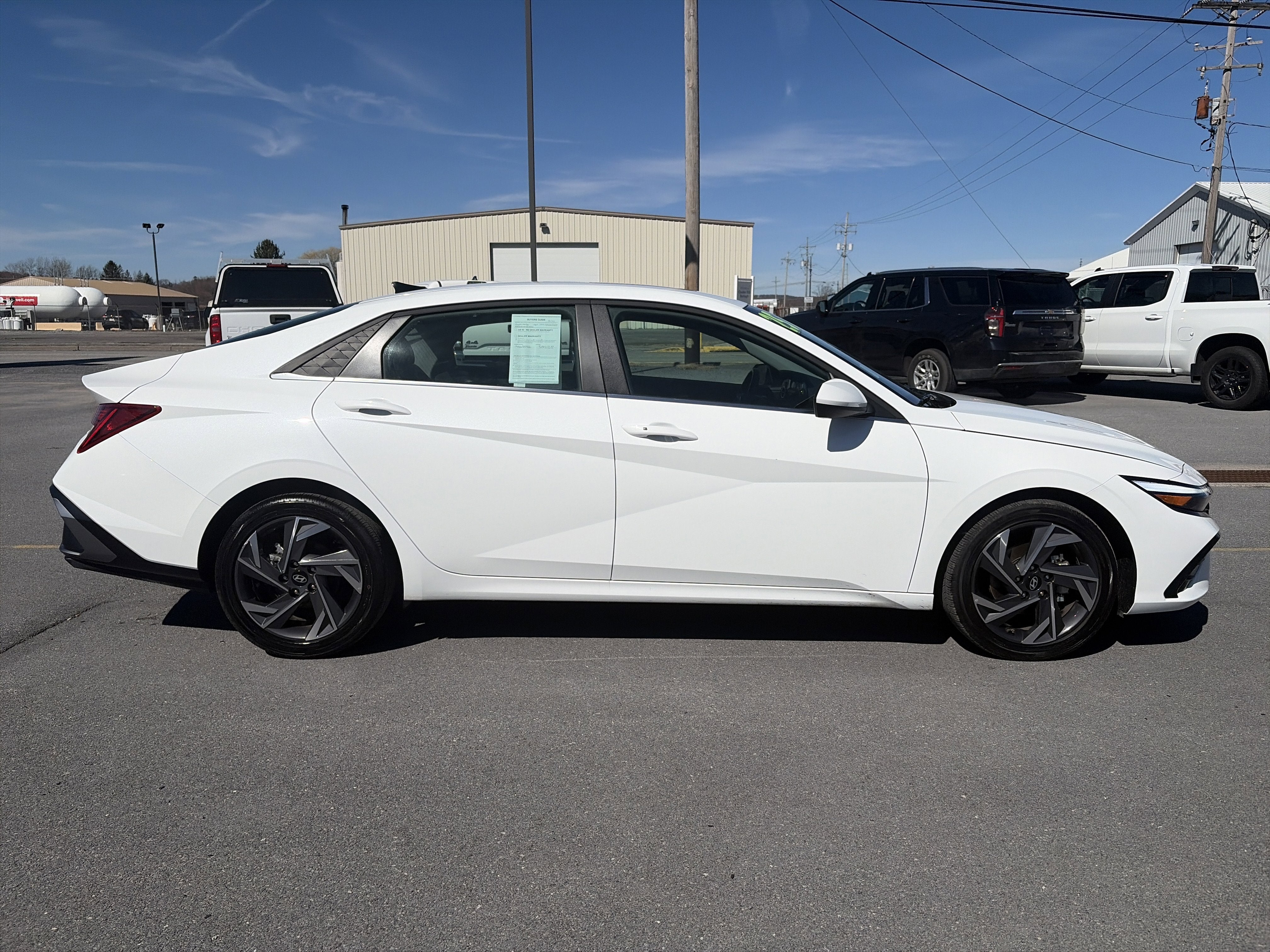 2025 Hyundai ELANTRA SEL Convenience