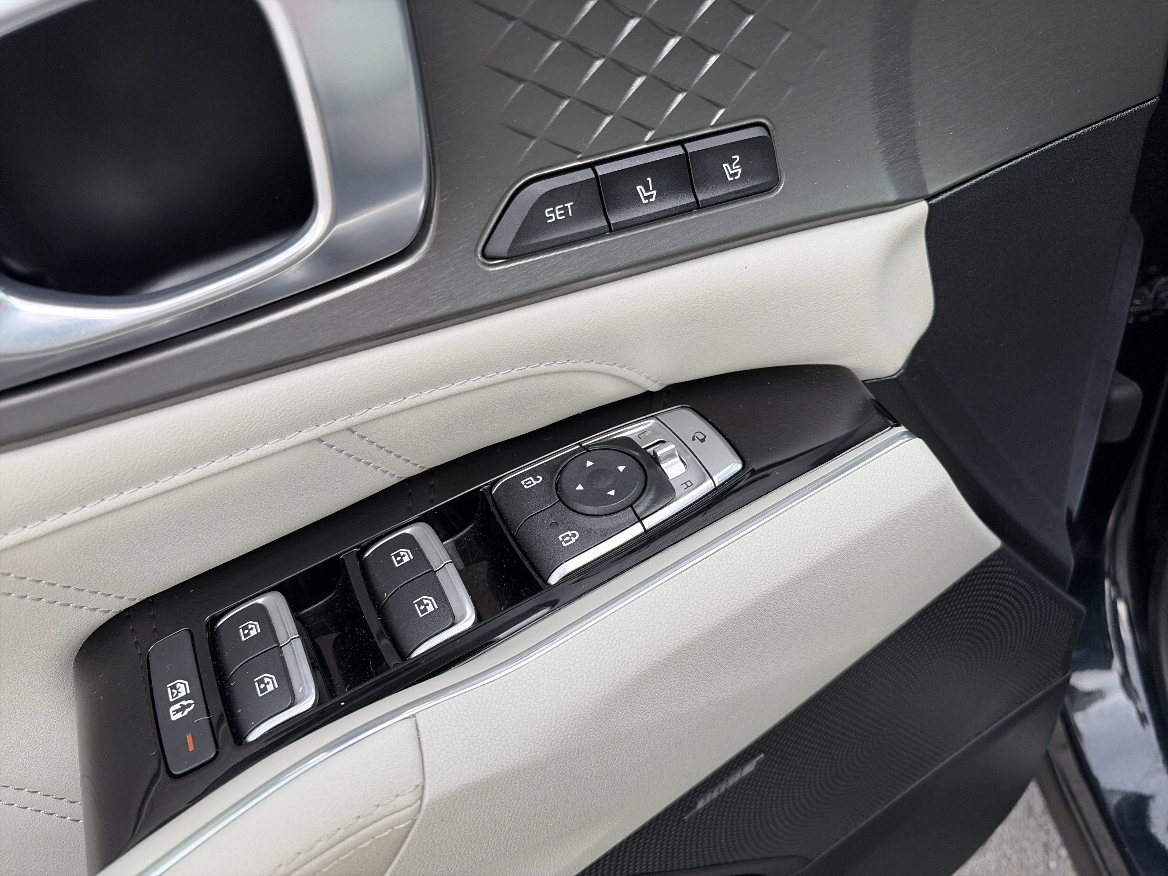 2023 Kia Sorento Hybrid SX Prestige