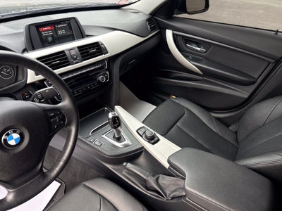 2018 BMW 3 Series 320i xDrive