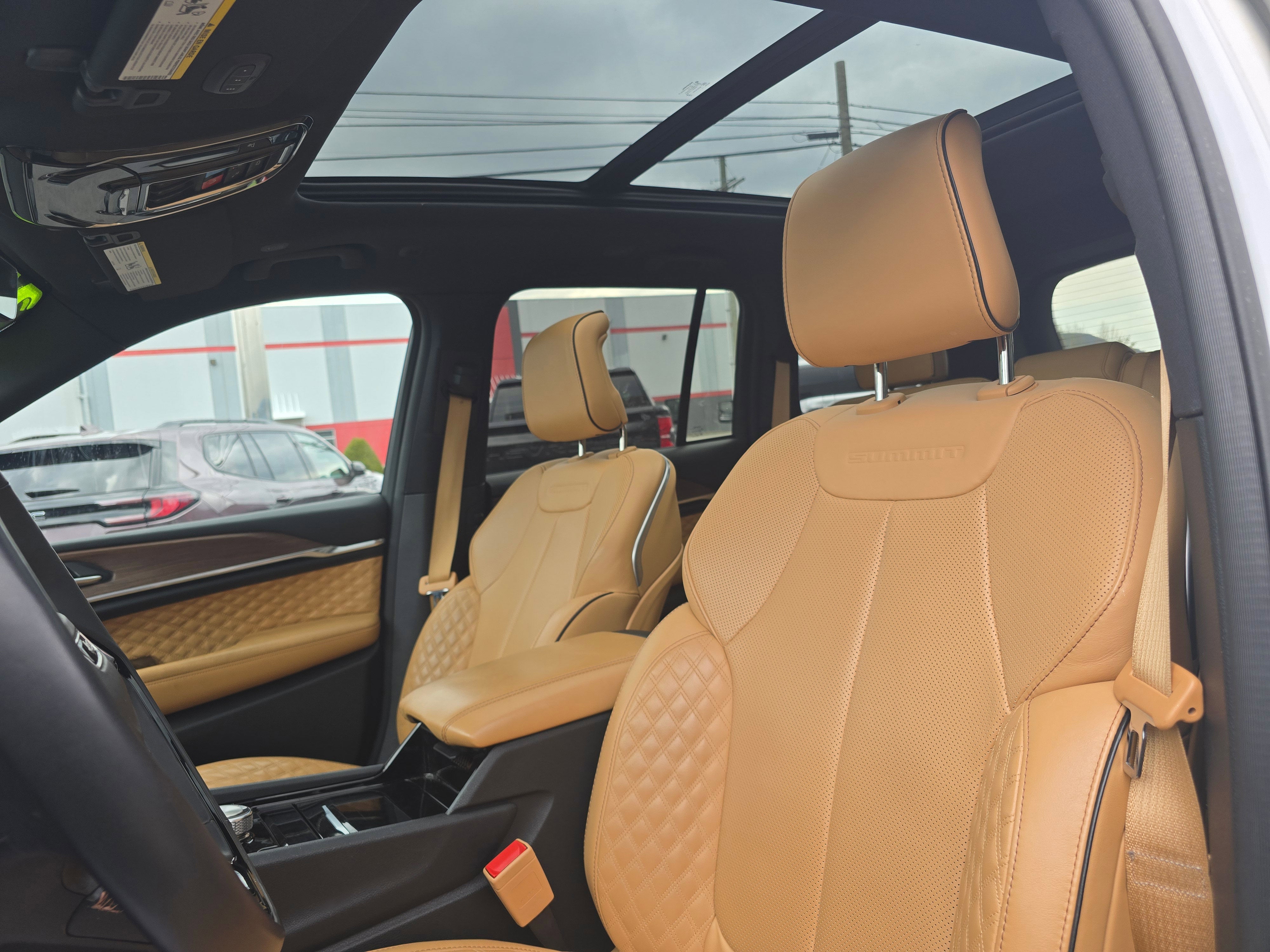 2024 Jeep Grand Cherokee Summit