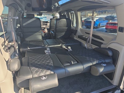 2021 Chevrolet Express Passenger 2500 1LS