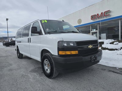 2024 Chevrolet Express Passenger 3500 1LS