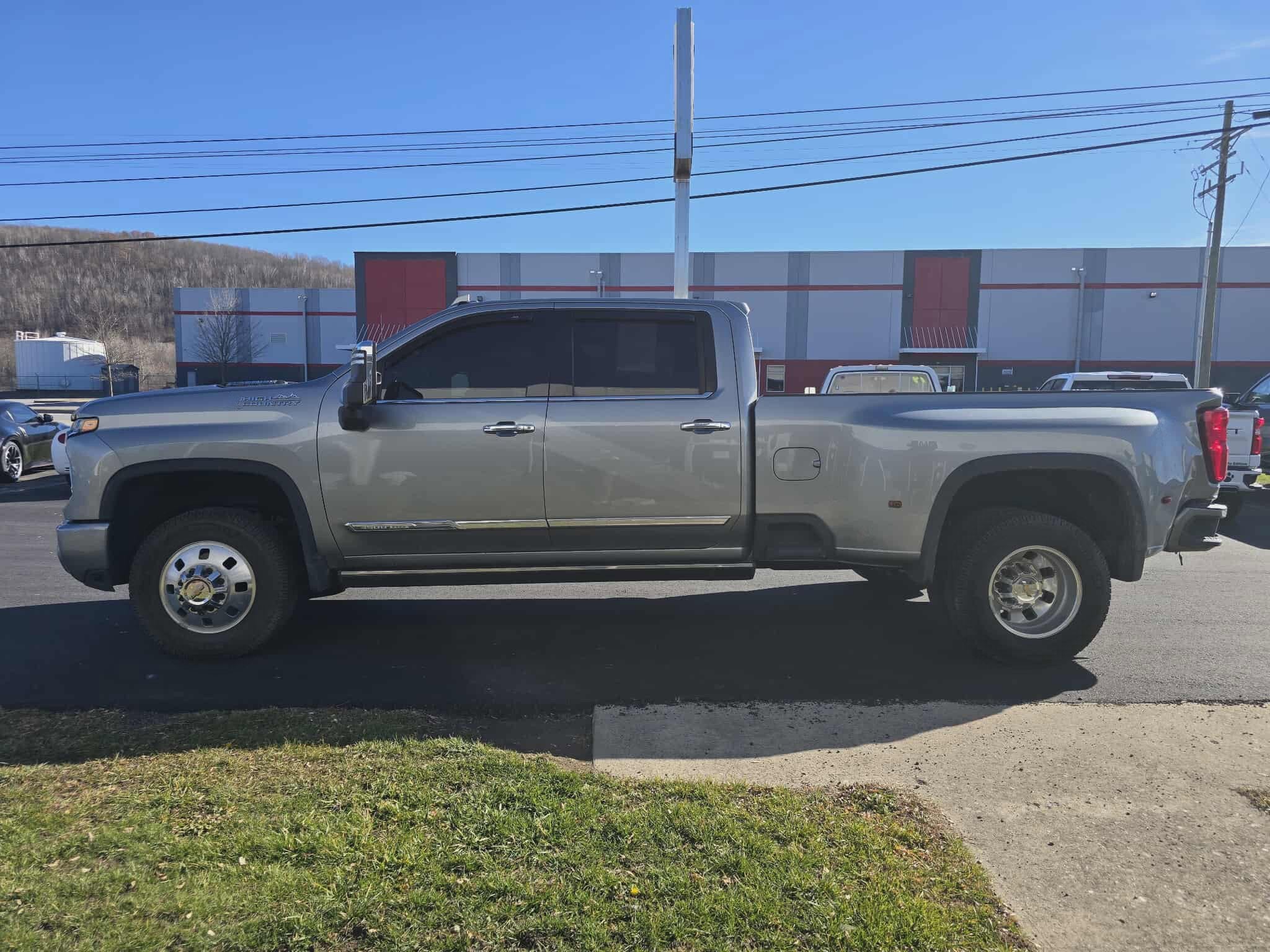 2024 Chevrolet Silverado 3500 HD High Country DRW