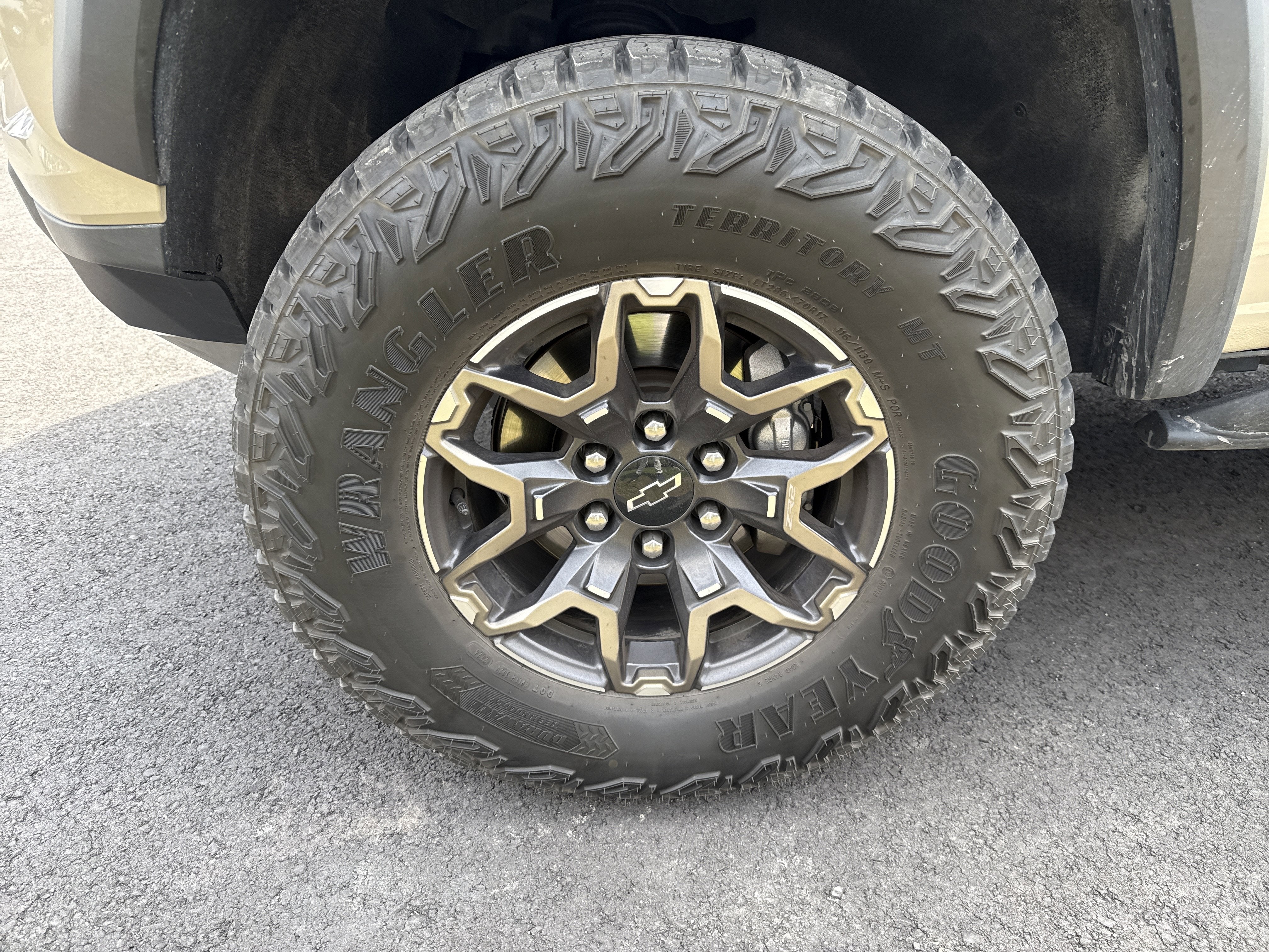 2024 Chevrolet Colorado ZR2