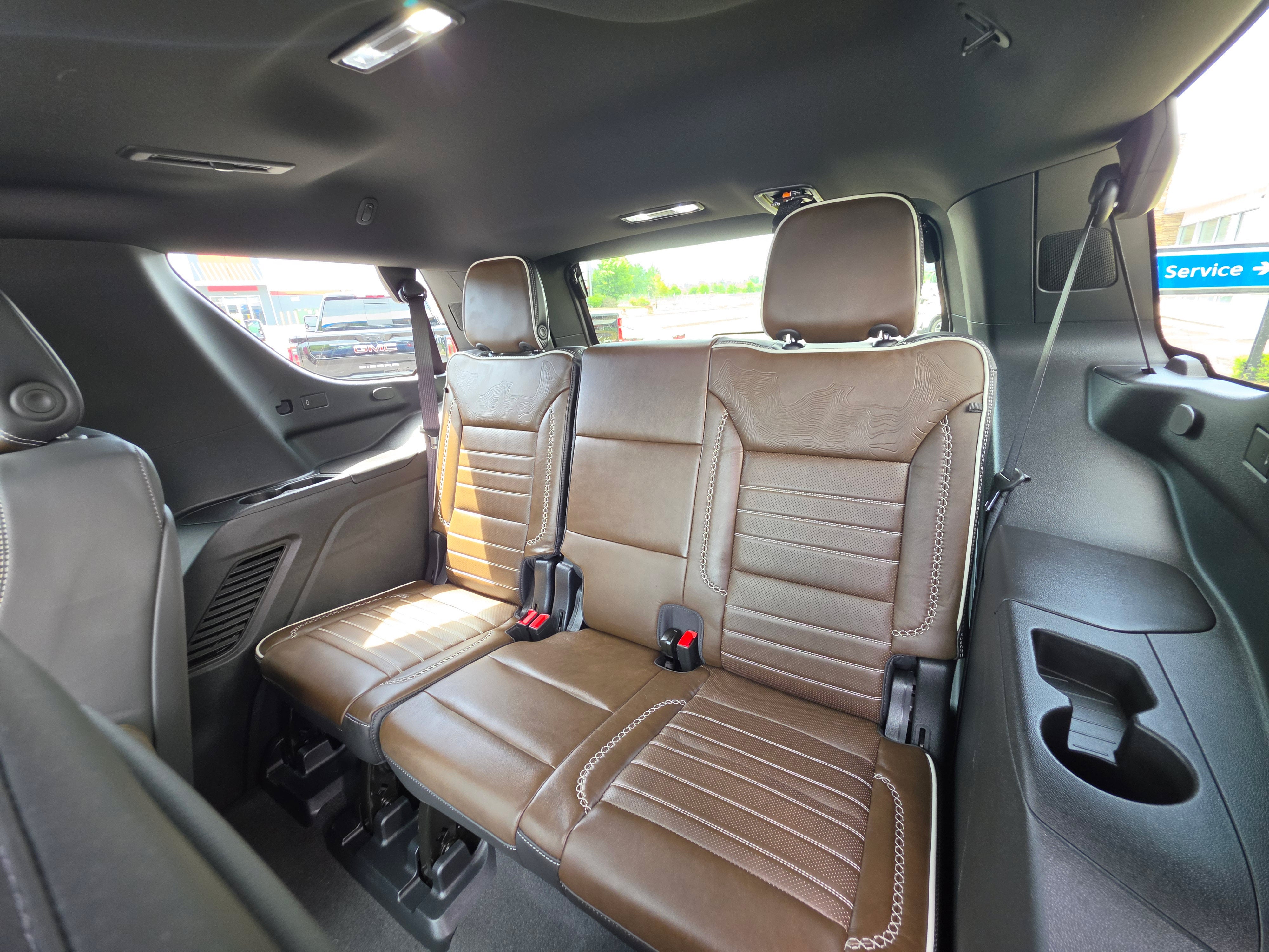 2025 GMC Yukon Denali Ultimate