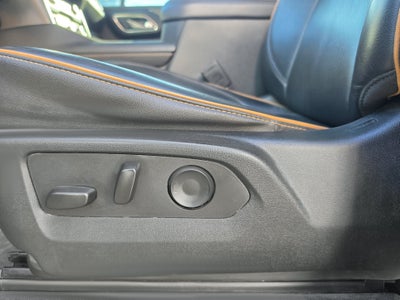 2023 GMC Yukon XL AT4