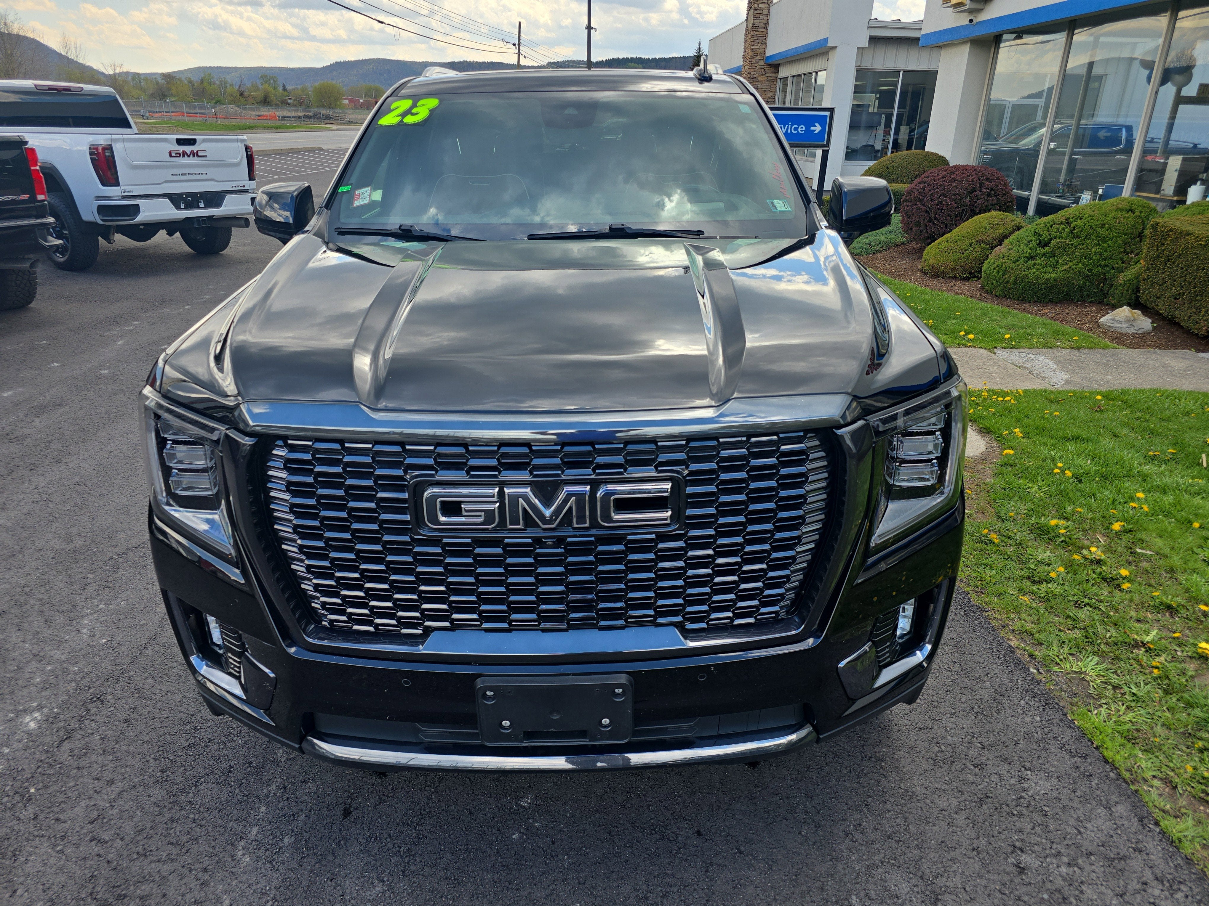 2023 GMC Yukon XL Denali Ultimate