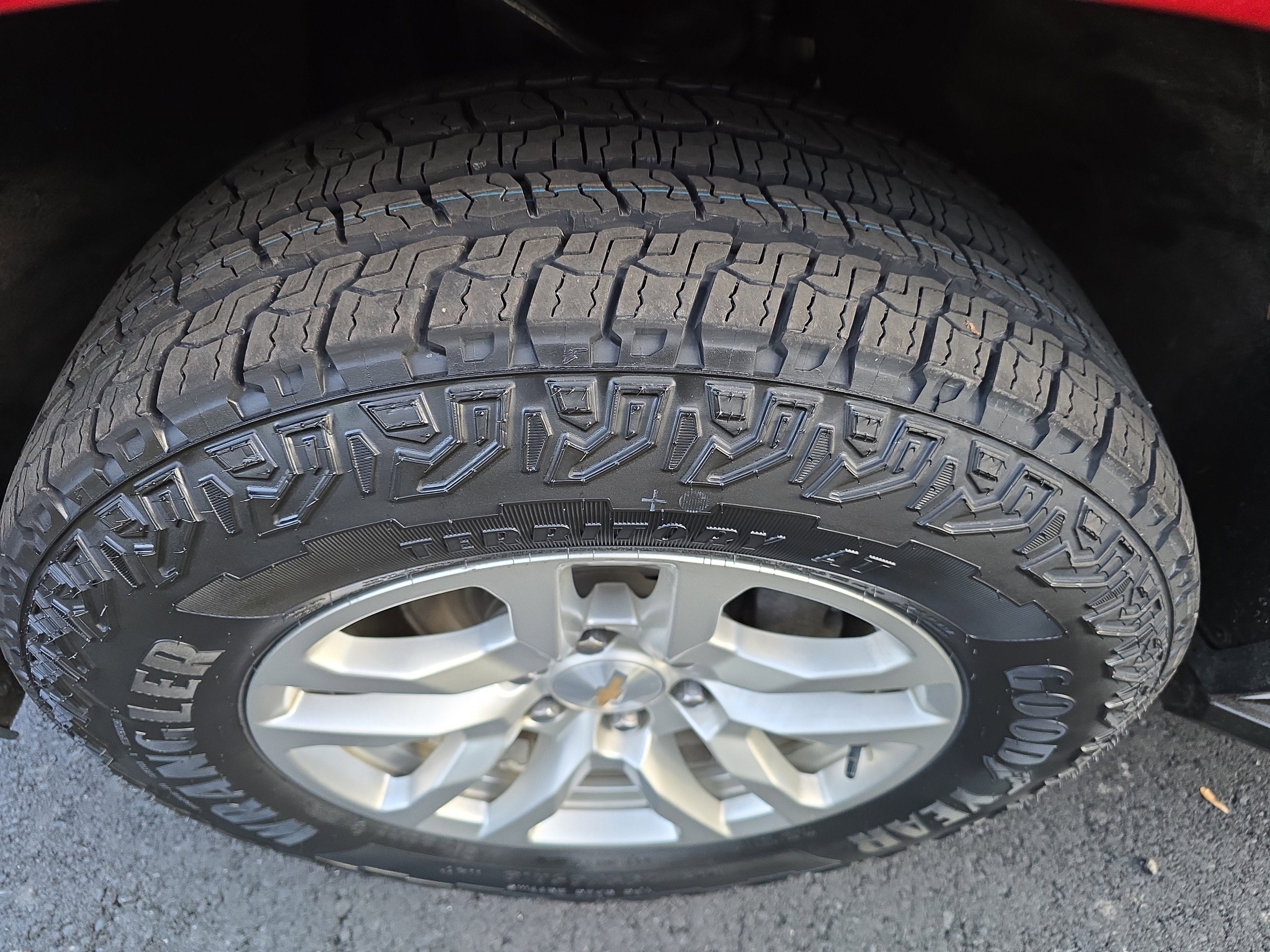 2022 Chevrolet Suburban LS