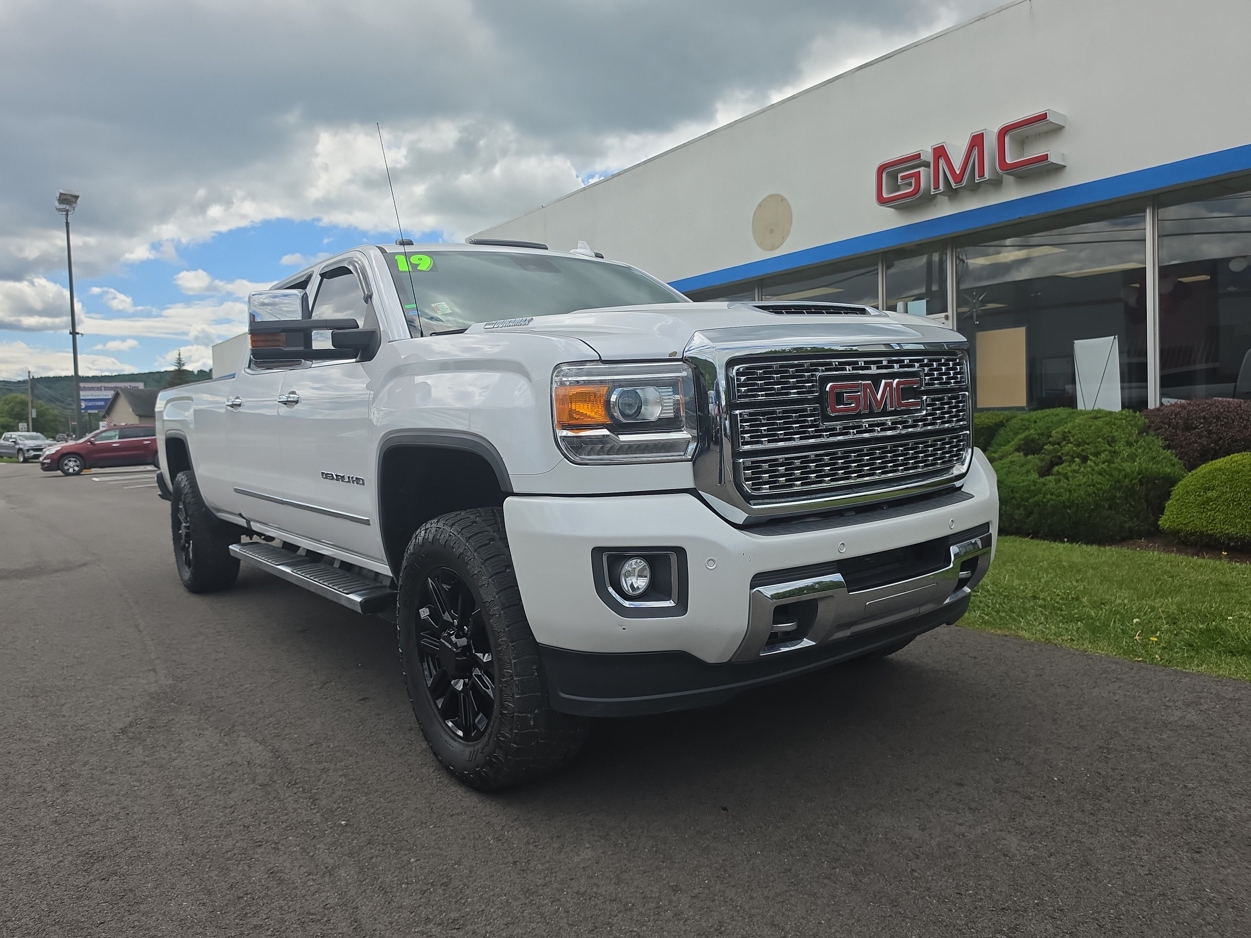 2019 GMC Sierra 3500 HD Denali