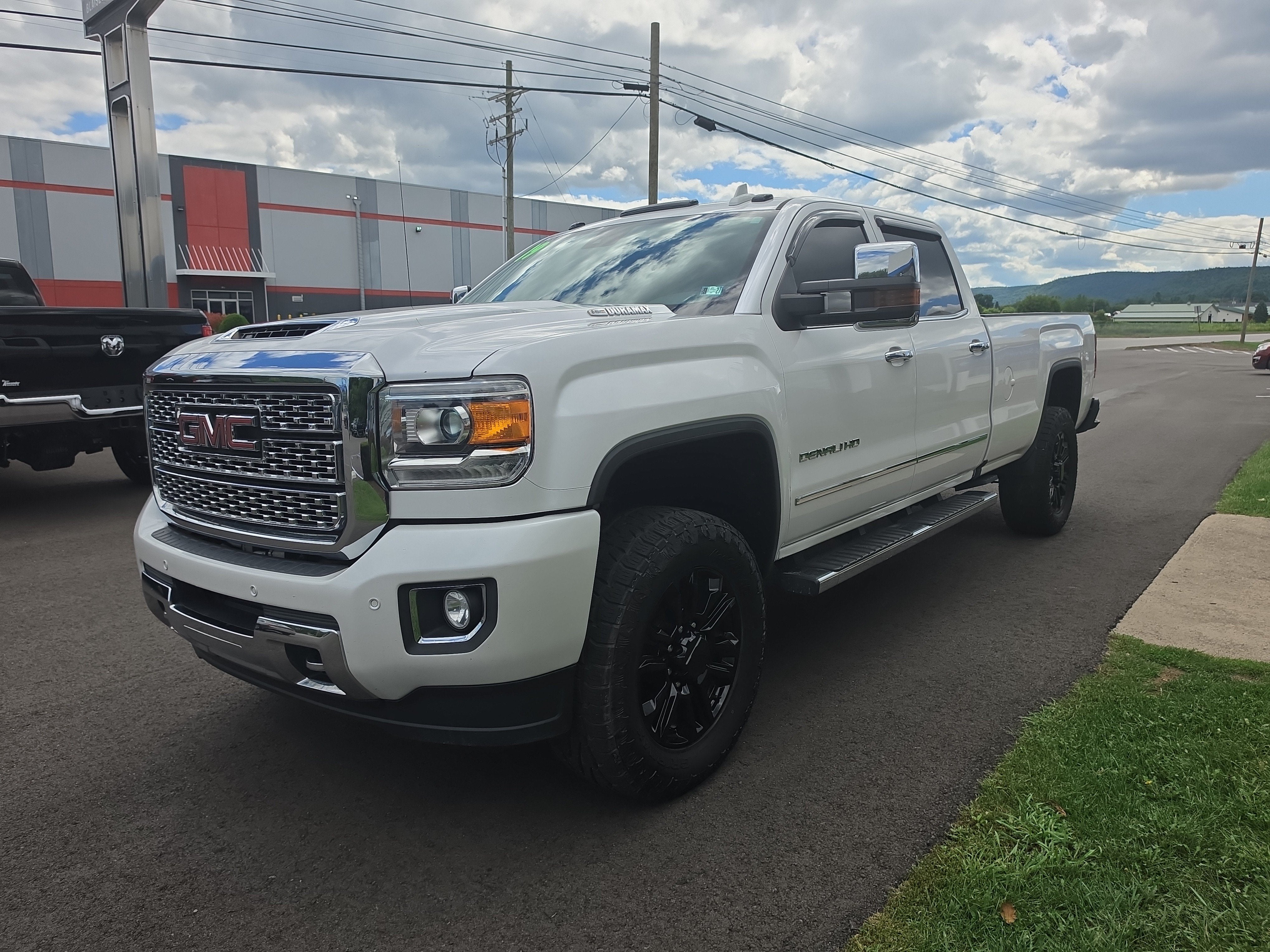 2019 GMC Sierra 3500 HD Denali