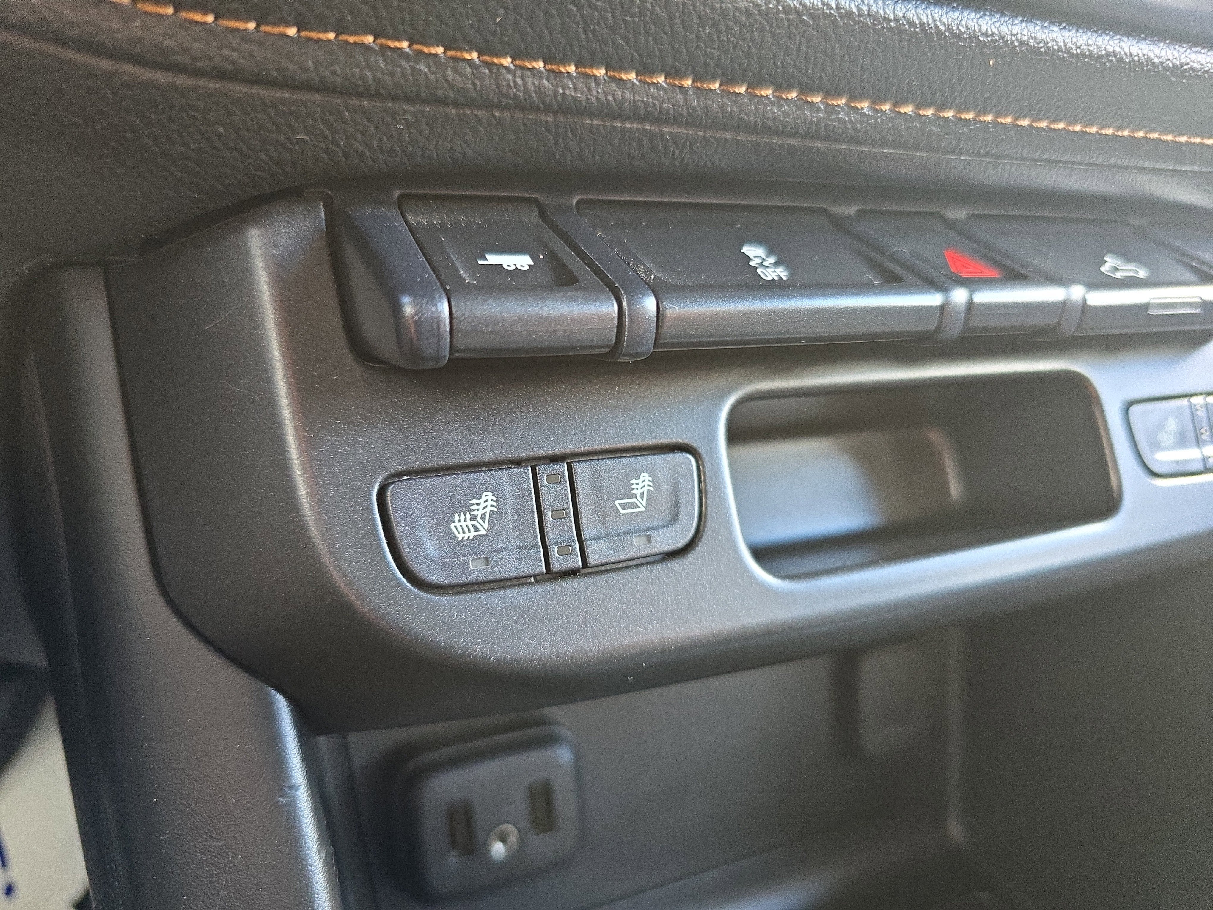 2021 GMC Canyon AT4 - Cloth