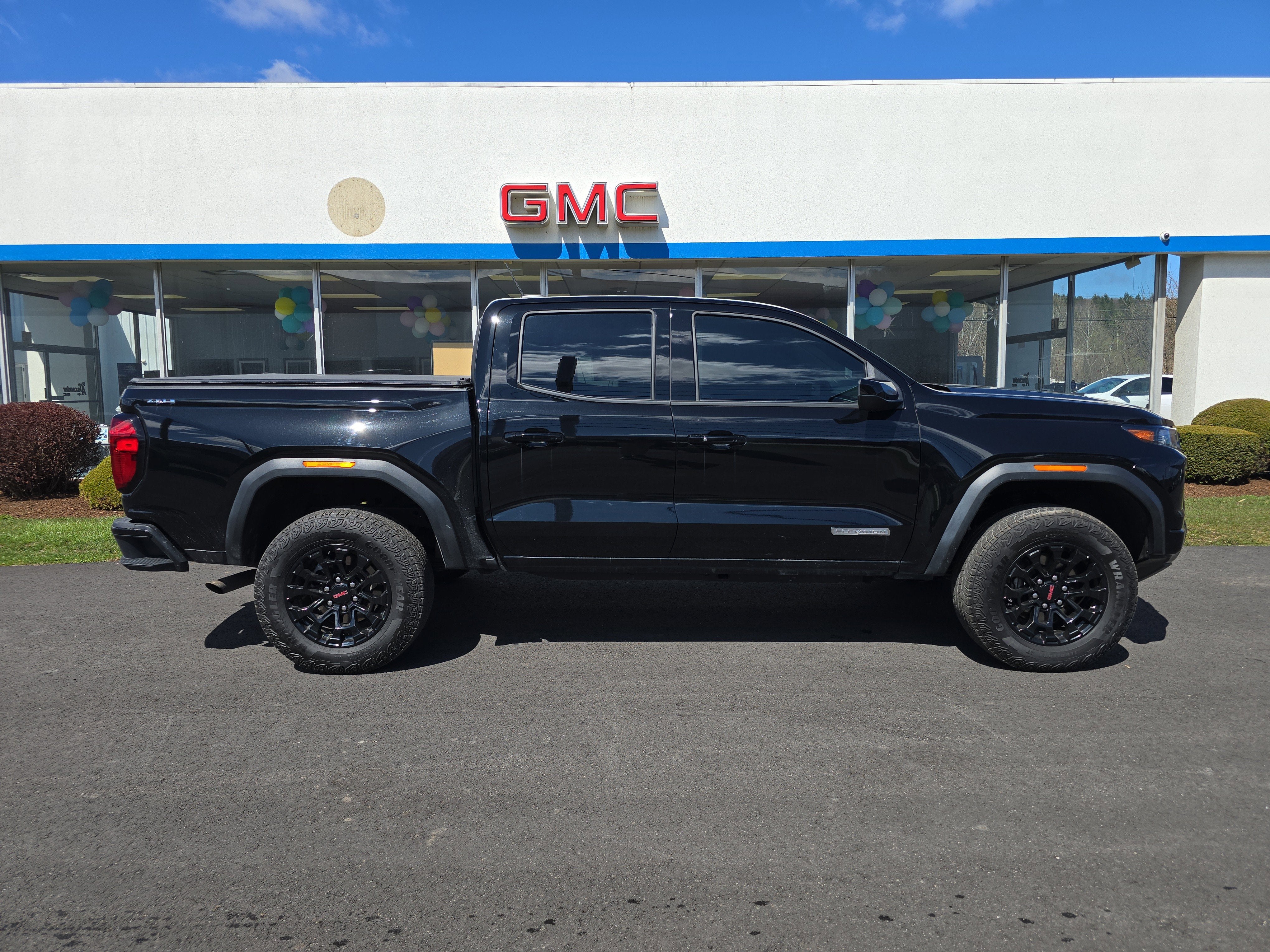 2026 GMC Canyon Elevation