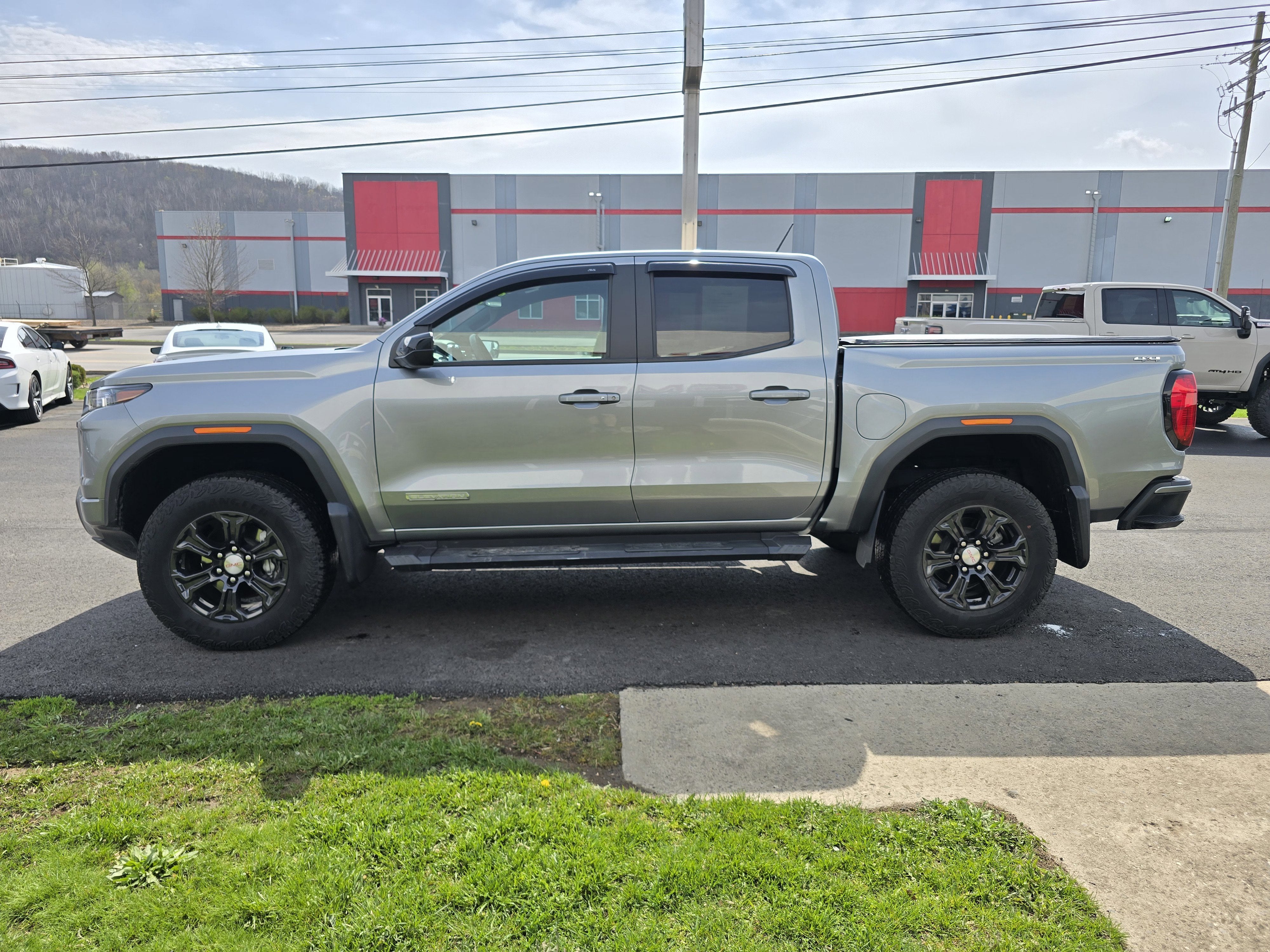 2024 GMC Canyon Elevation