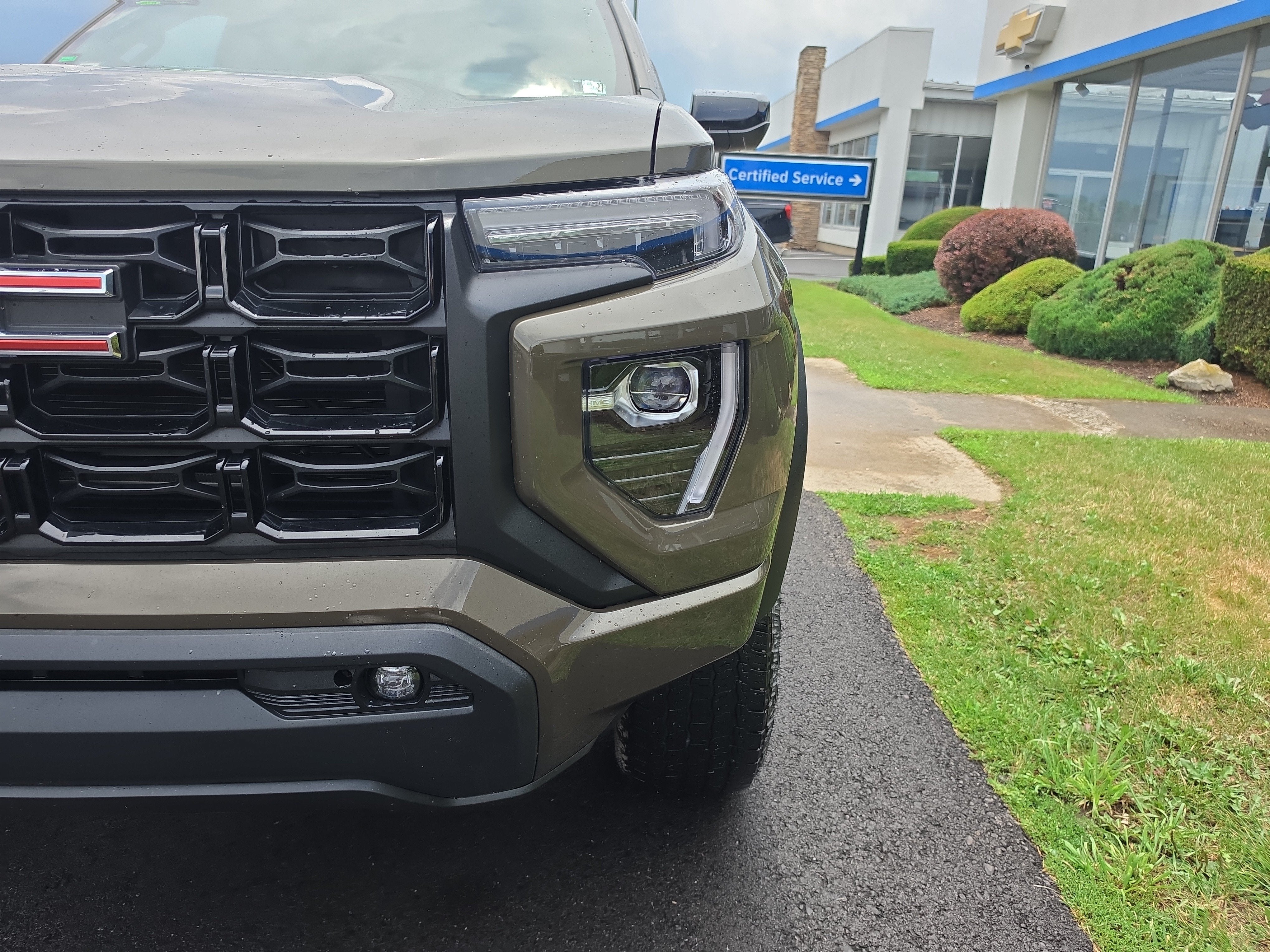 2024 GMC Canyon Elevation