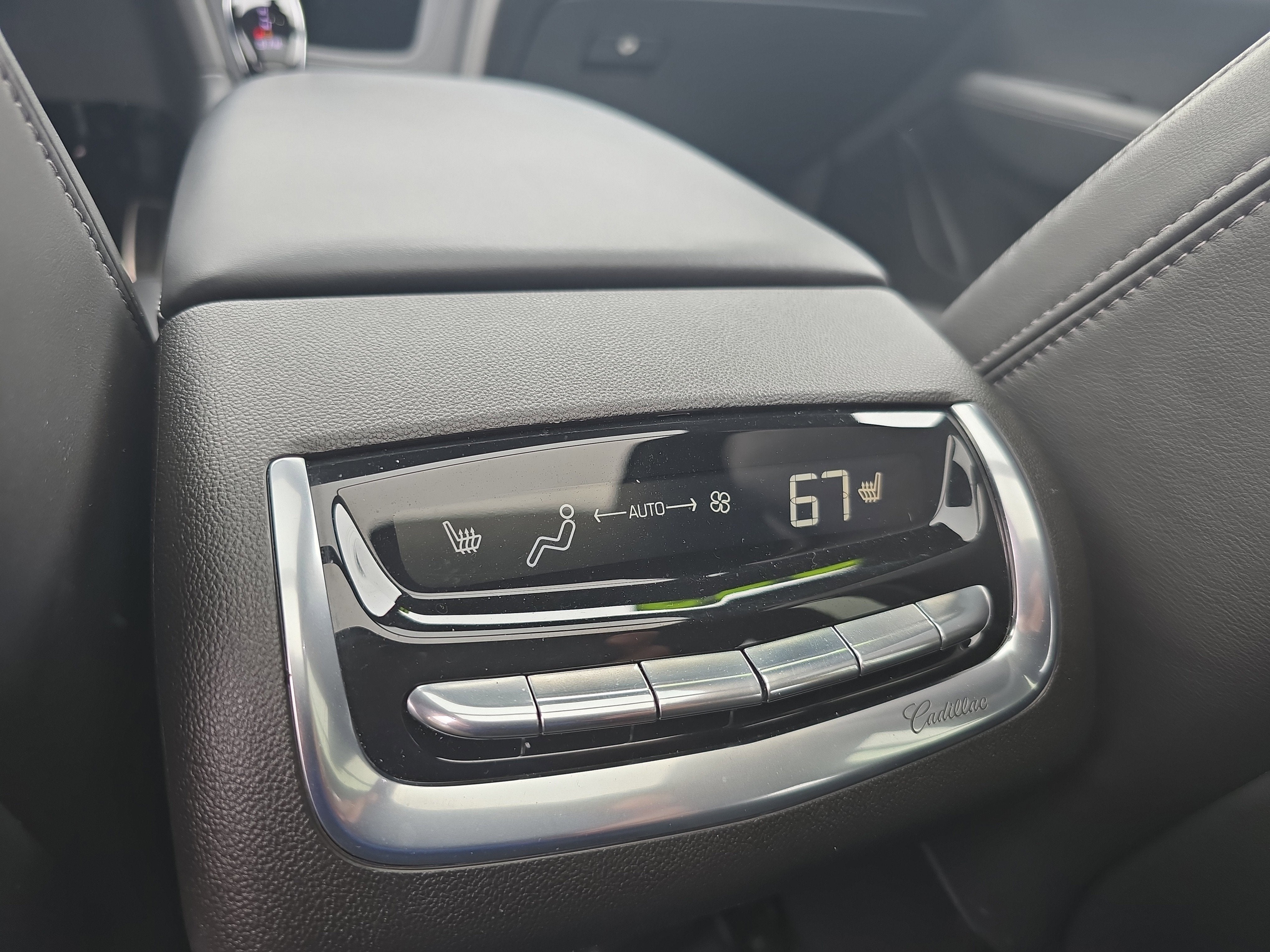 2023 Cadillac XT6 Sport