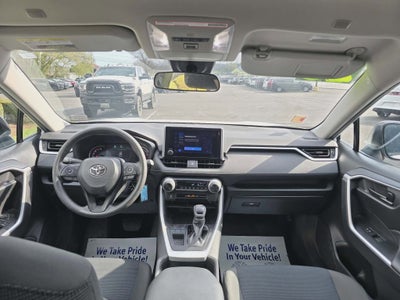 2023 Toyota RAV4 LE