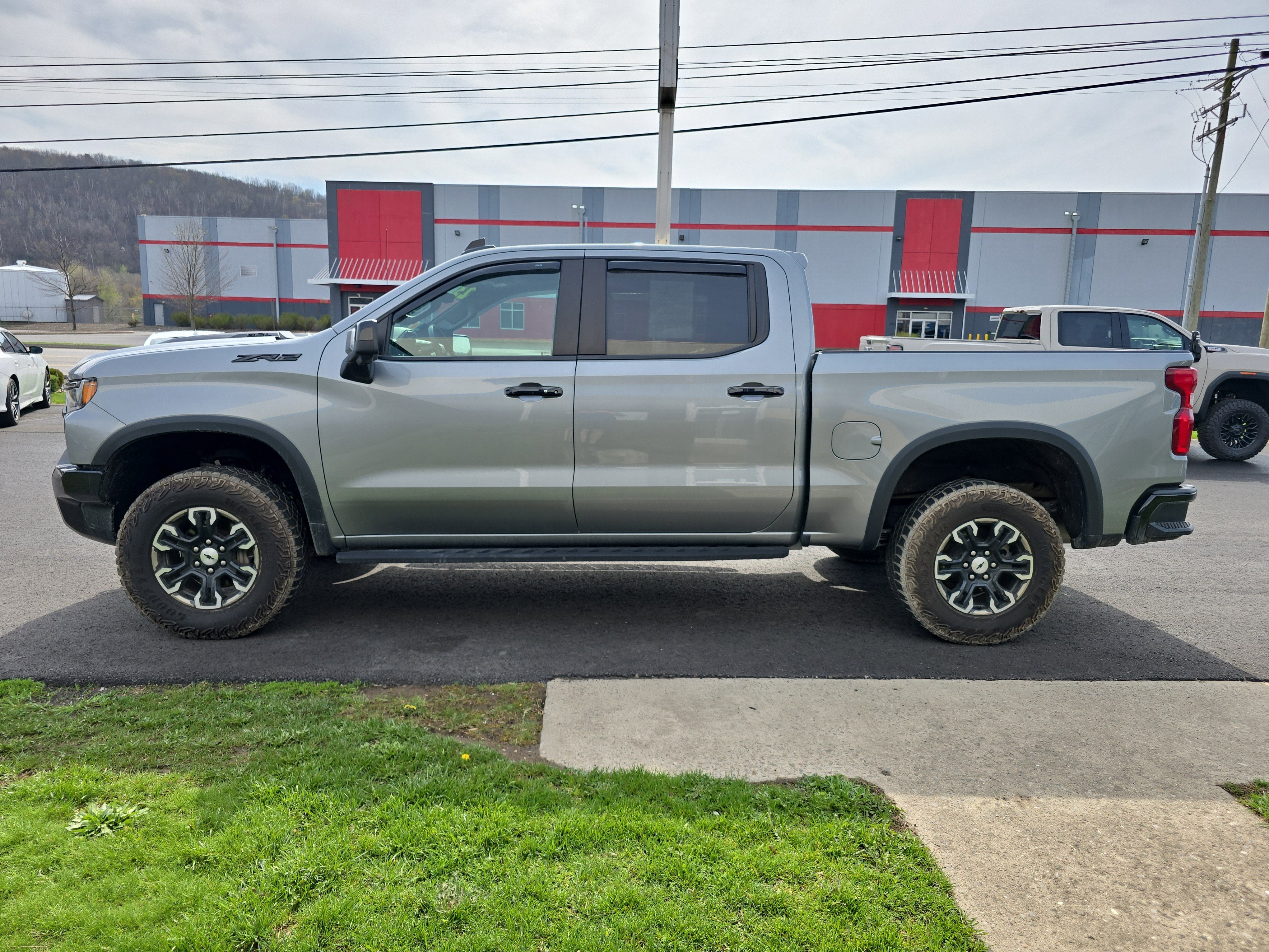 2023 Chevrolet Silverado 1500 ZR2