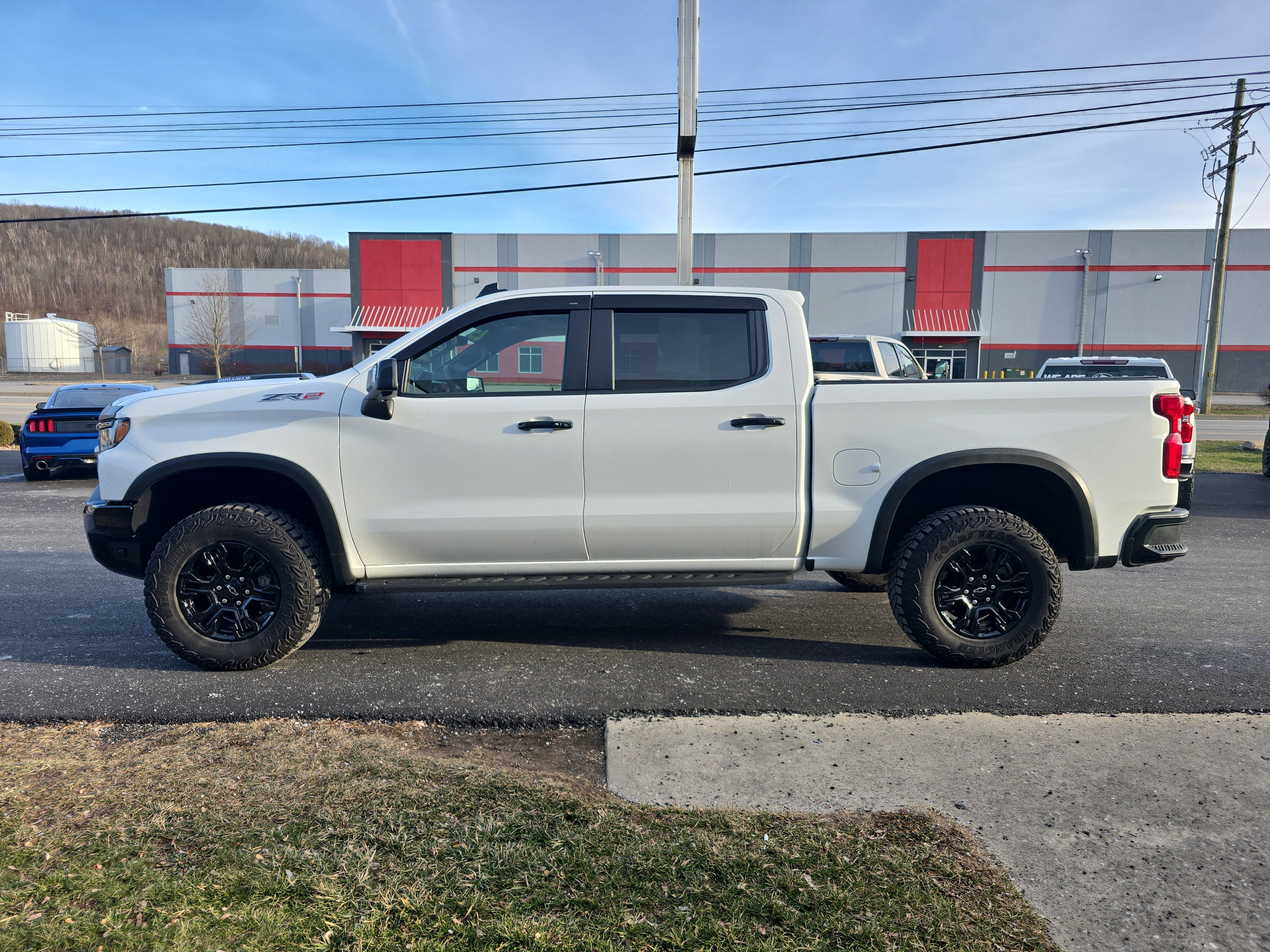 2025 Chevrolet Silverado 1500 ZR2