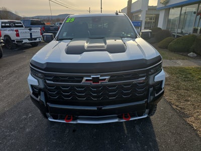 2025 Chevrolet Silverado 1500 ZR2