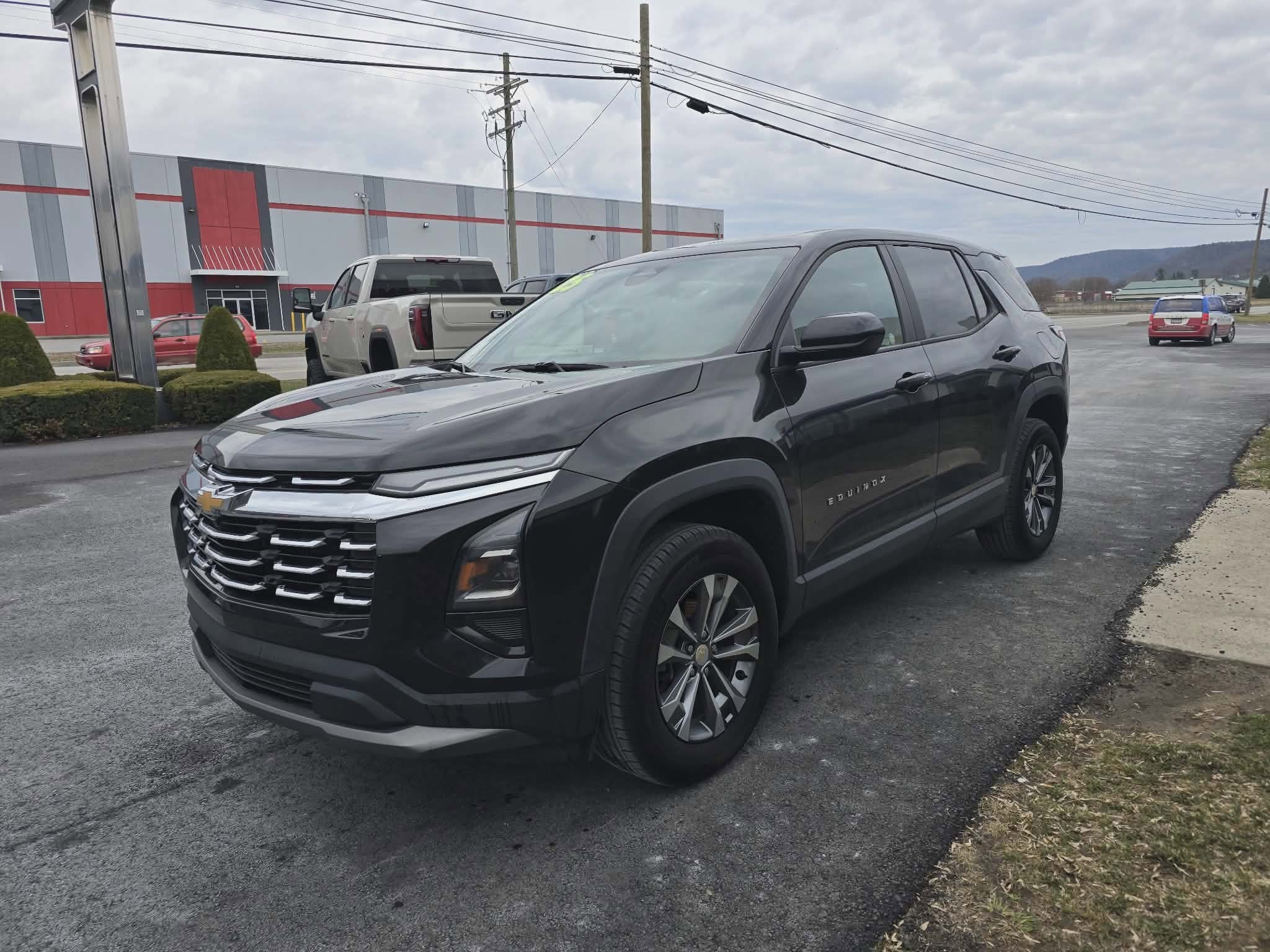 2025 Chevrolet Equinox LT