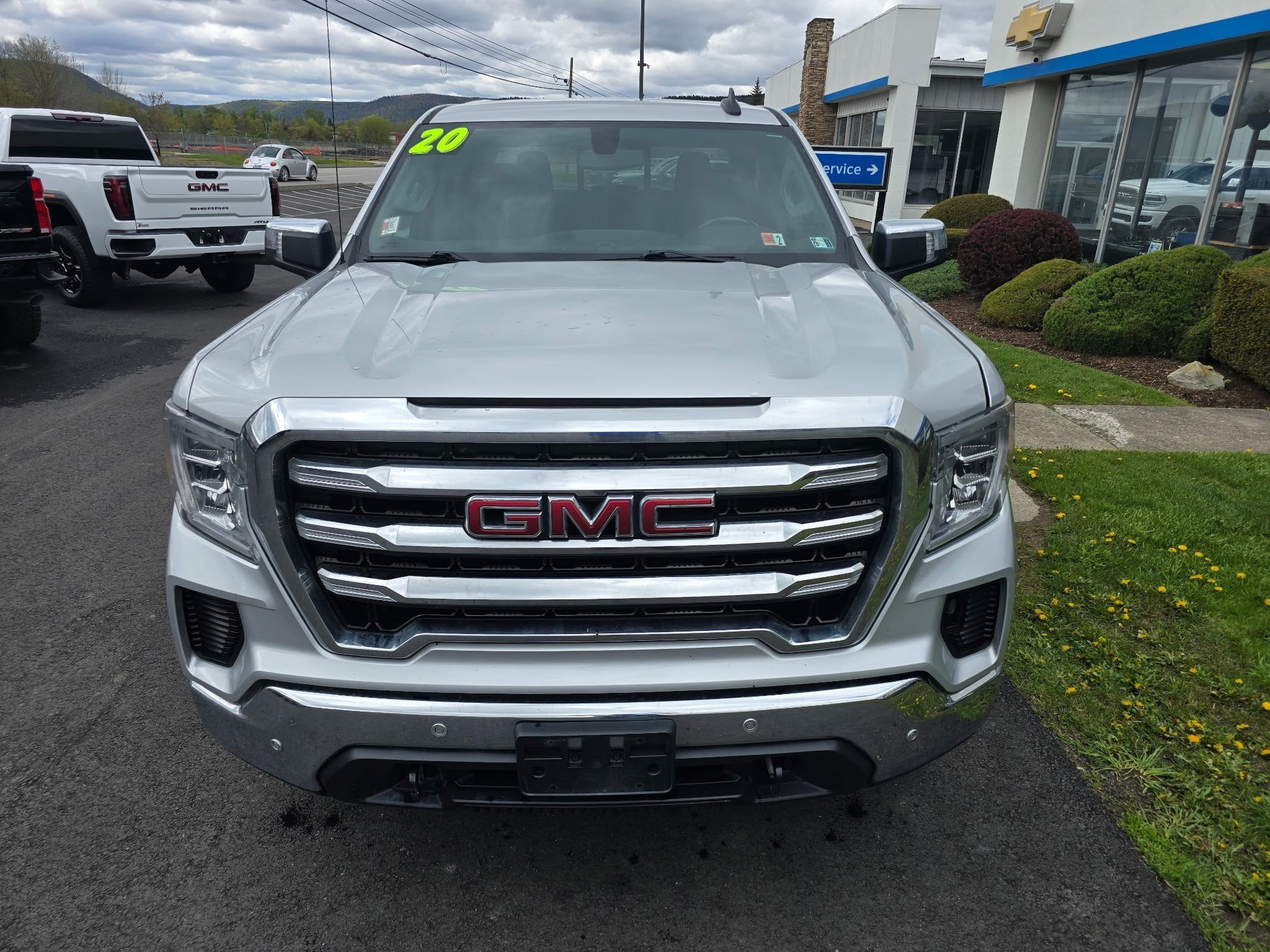 2020 GMC Sierra 1500 SLE