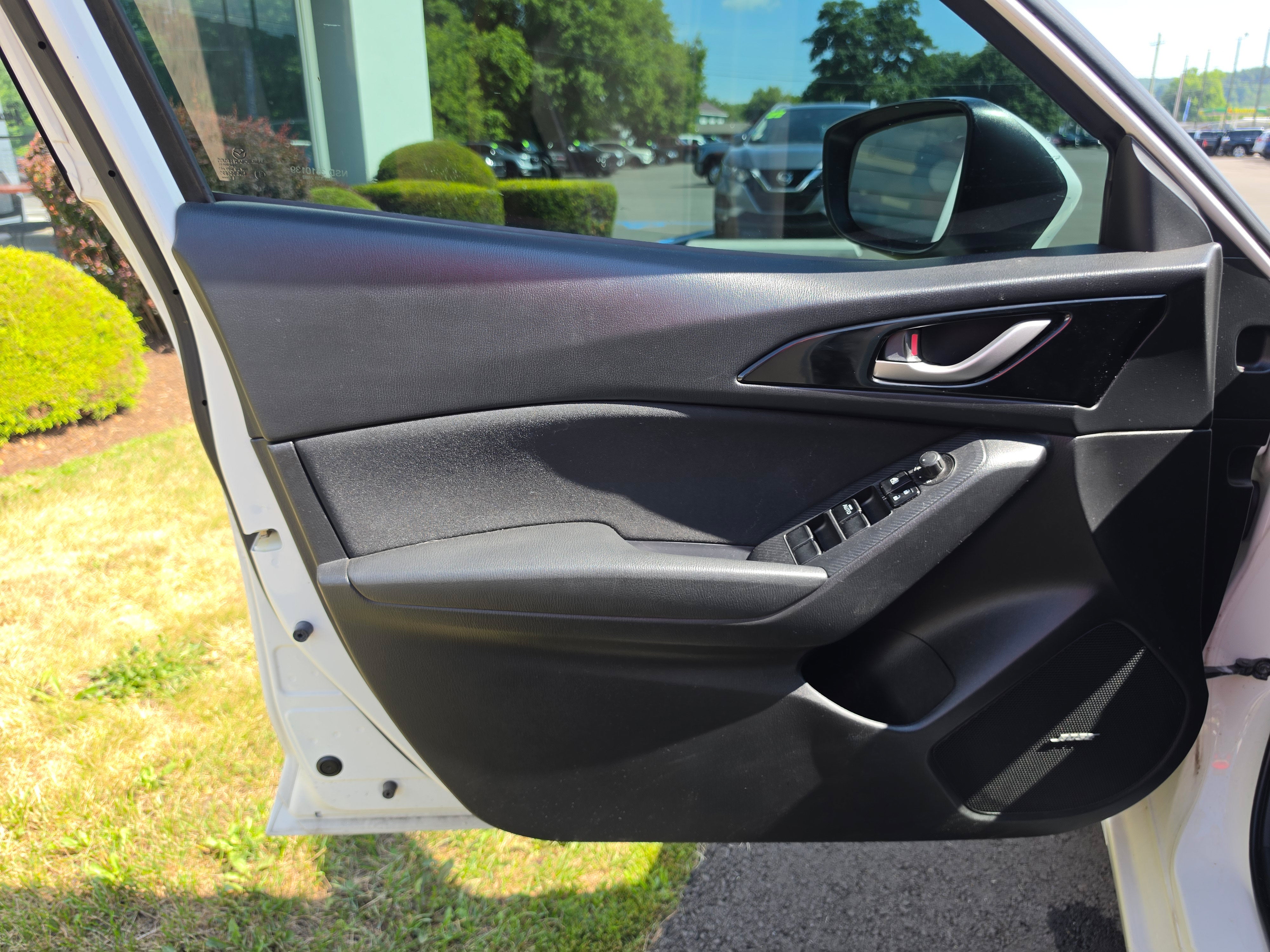 2015 Mazda Mazda3 i Touring