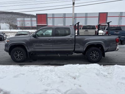 2022 Toyota Tacoma 4WD SR5
