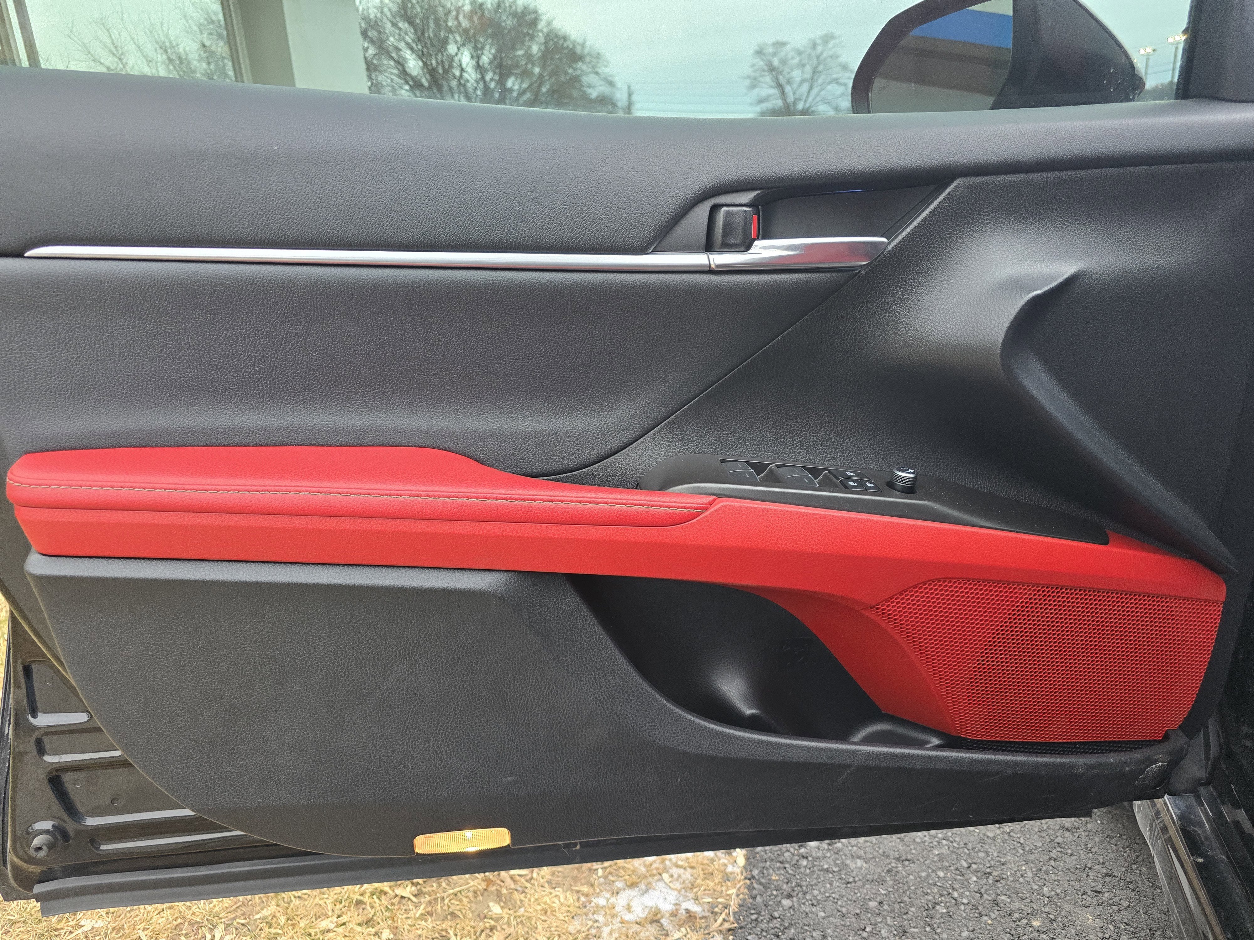 2023 Toyota Camry Hybrid XSE