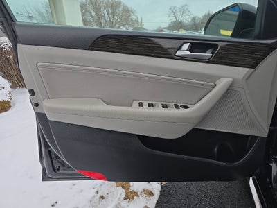 2016 Hyundai SONATA 2.4L Limited