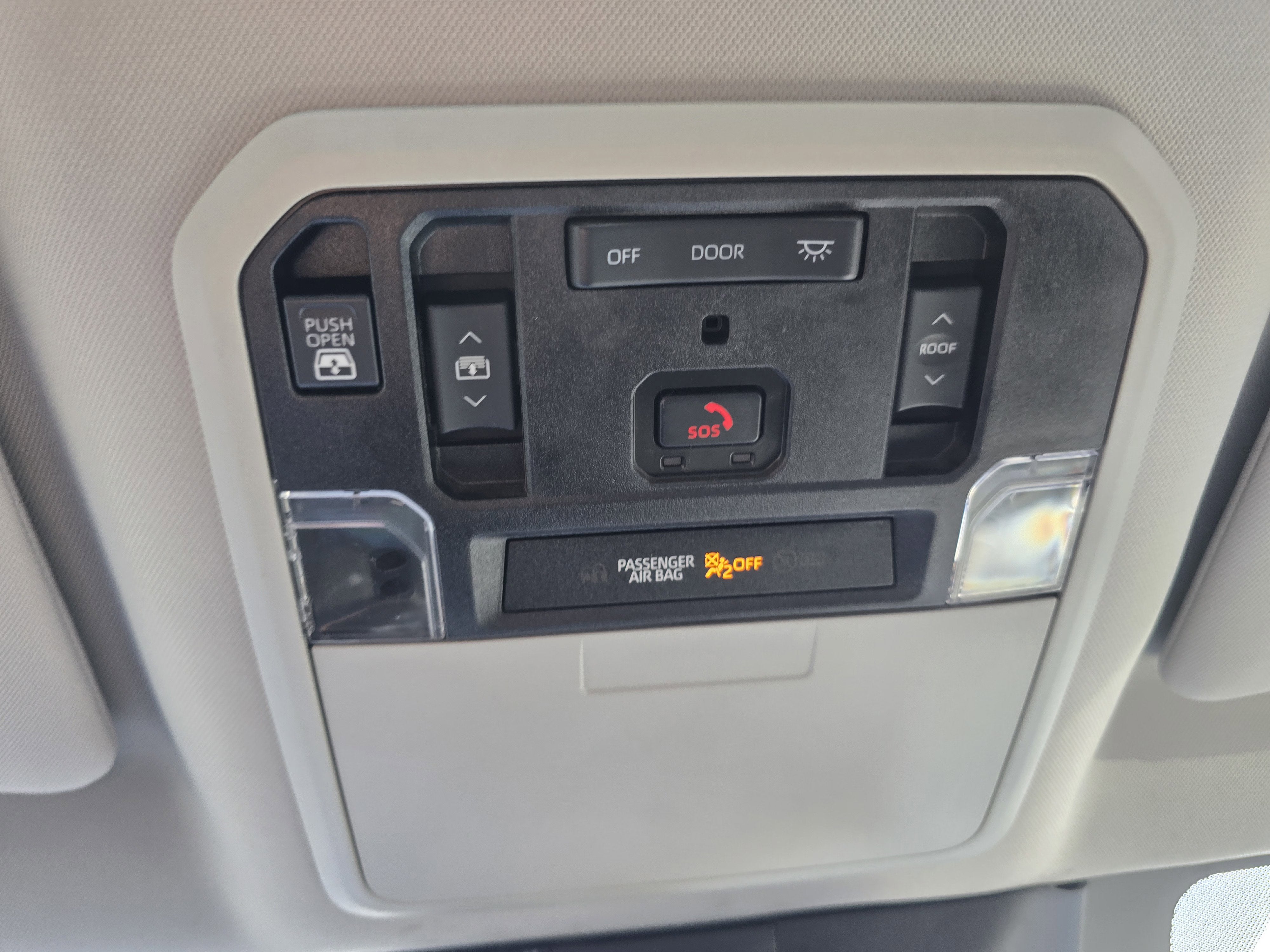 2022 Toyota Tundra 4WD Limited