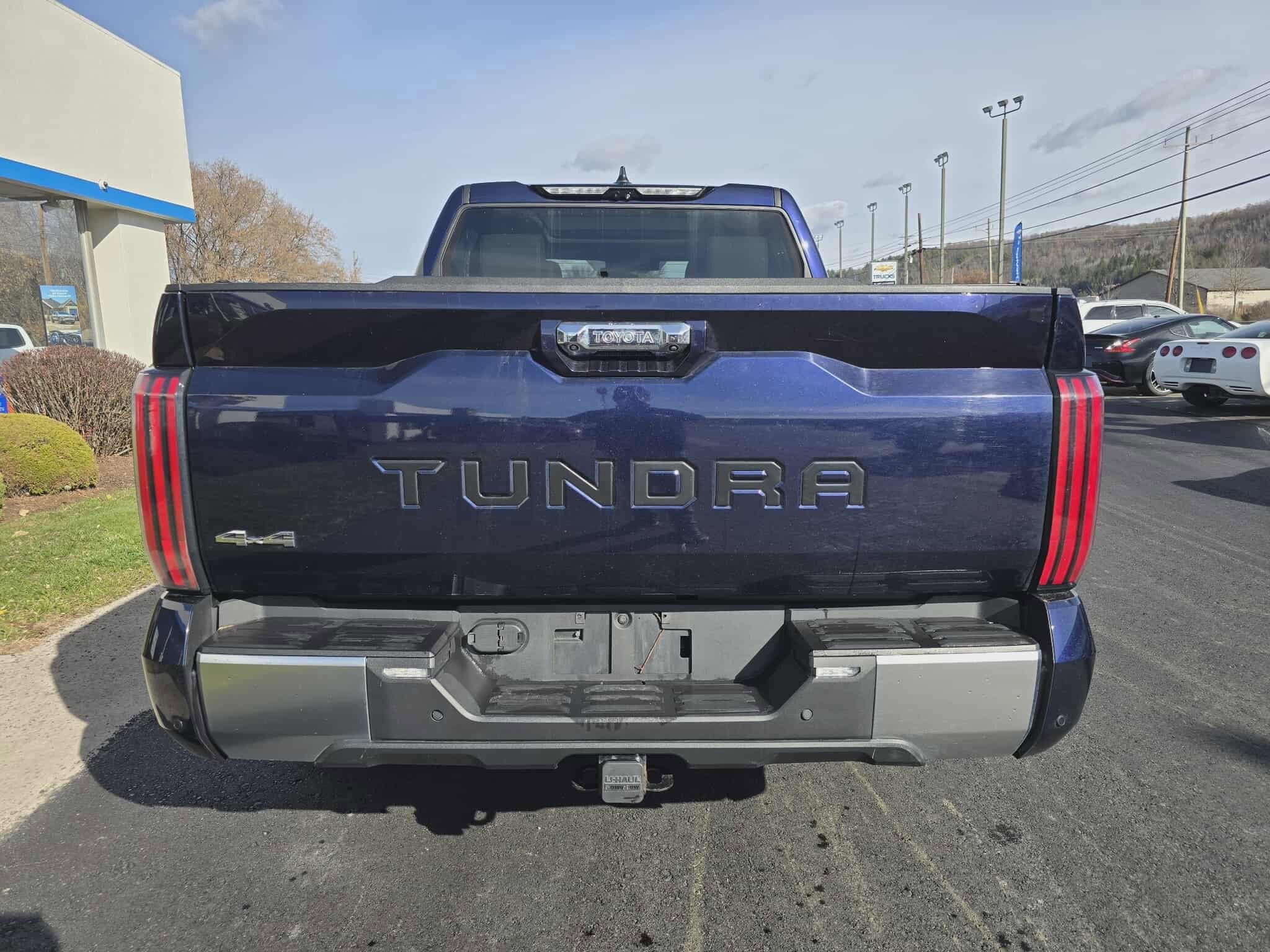 2022 Toyota Tundra 4WD Limited