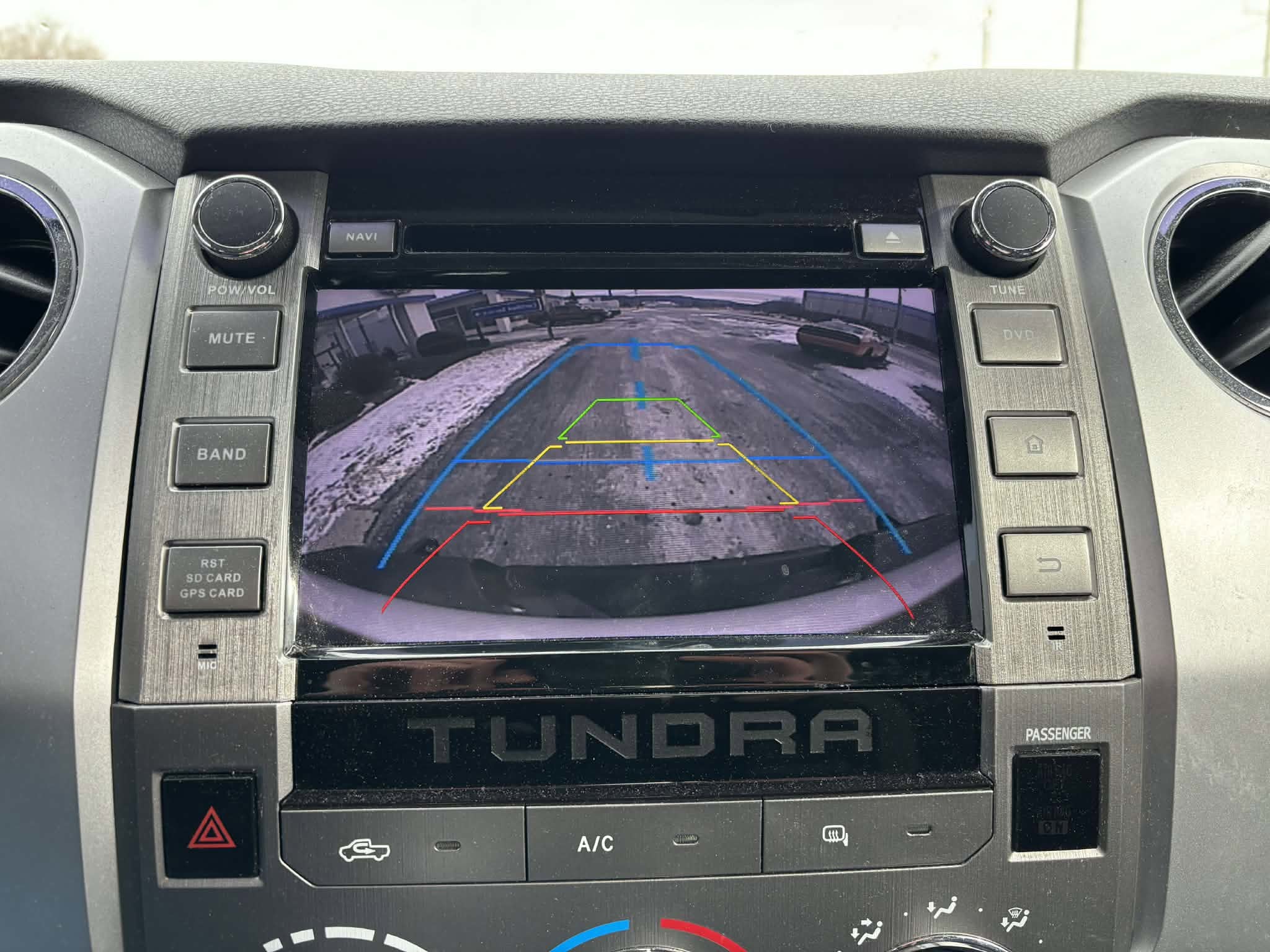 2014 Toyota Tundra 4WD Truck SR