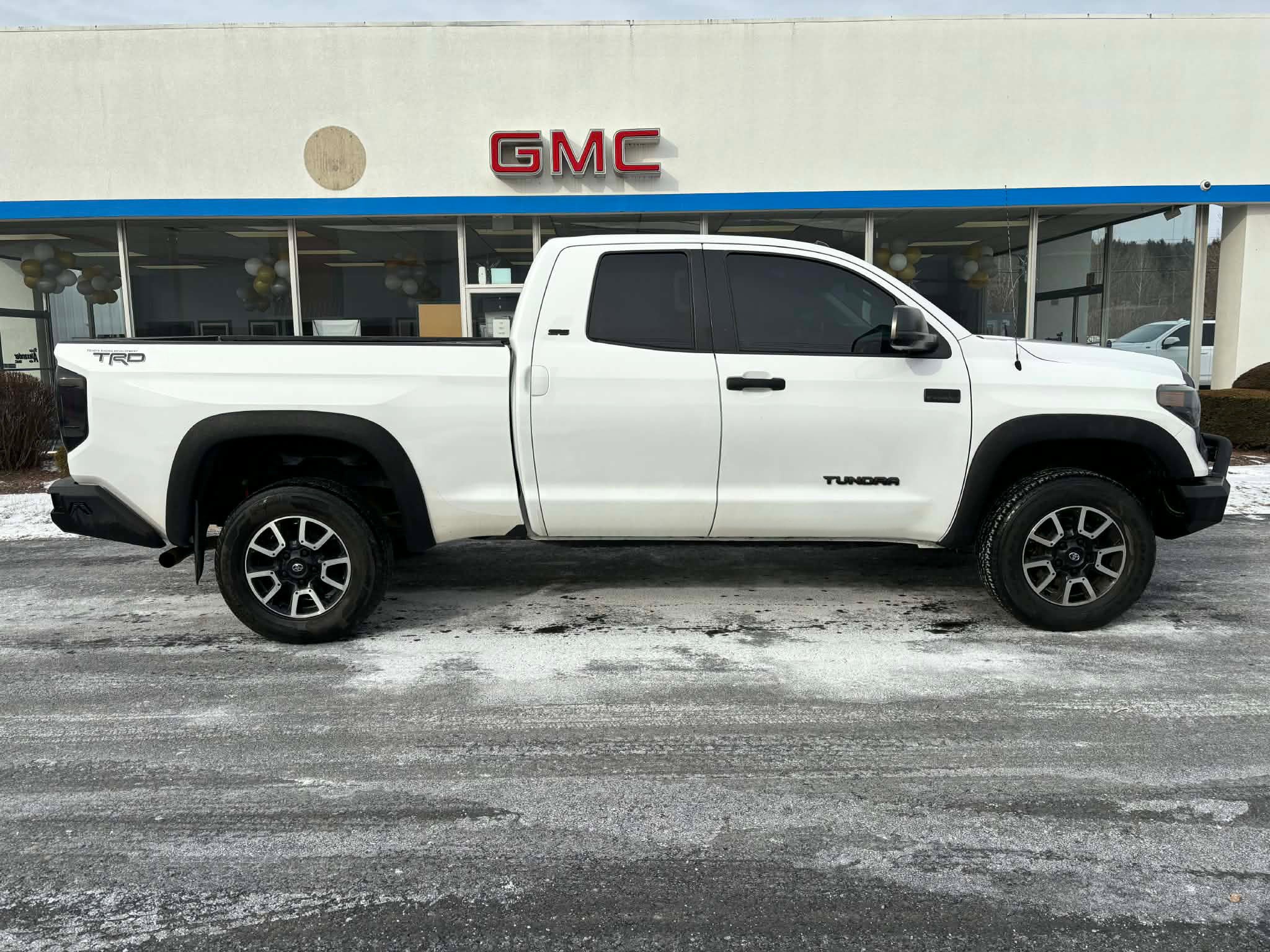 2014 Toyota Tundra 4WD Truck SR