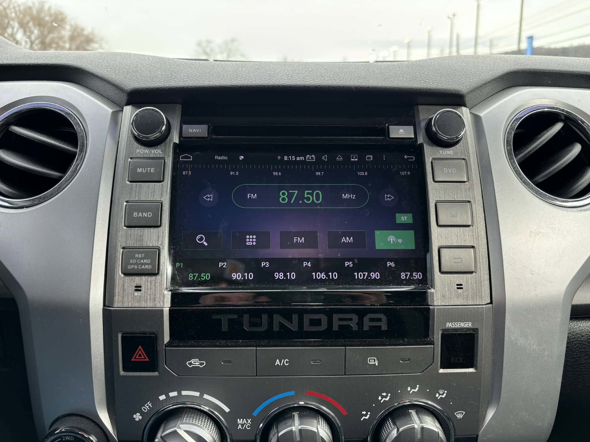 2014 Toyota Tundra 4WD Truck SR