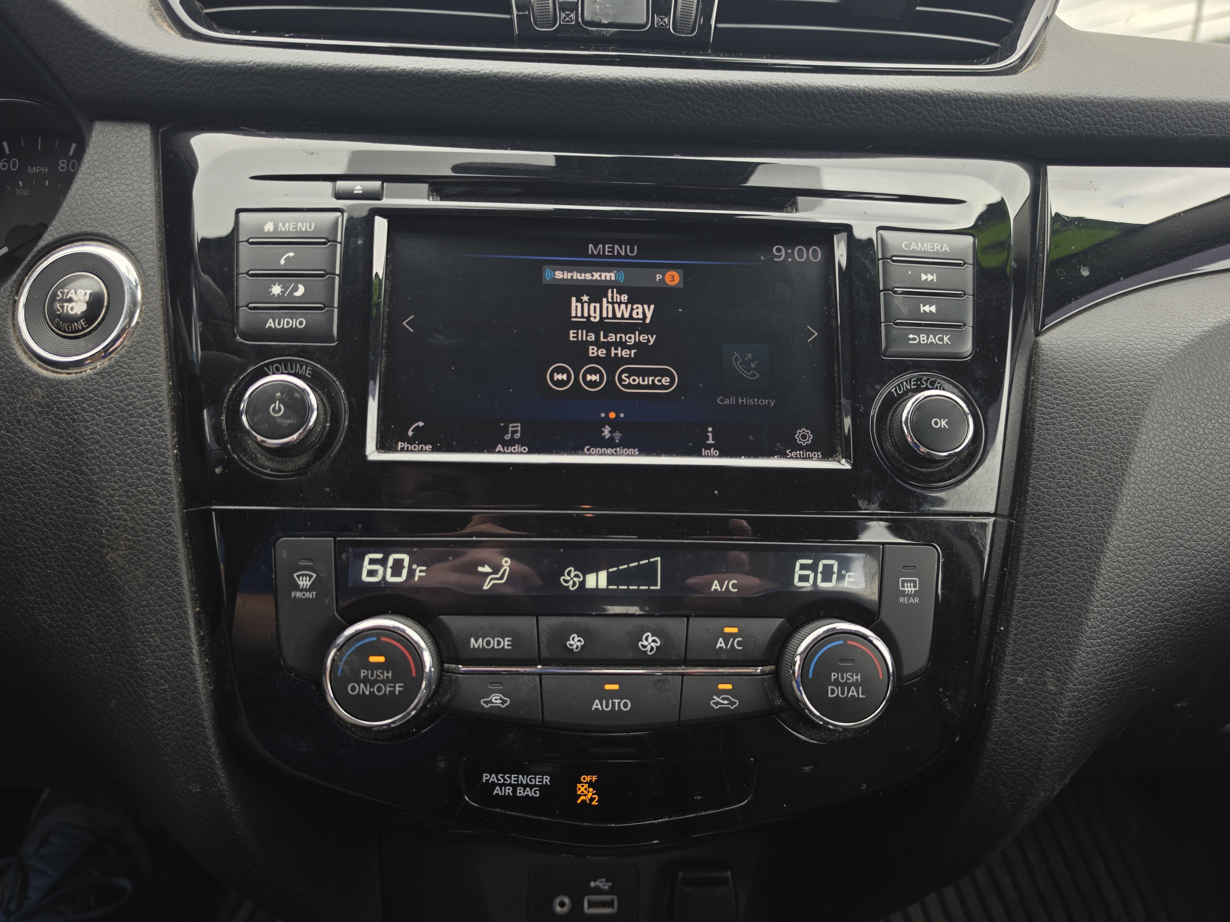 2022 Nissan Rogue Sport SV
