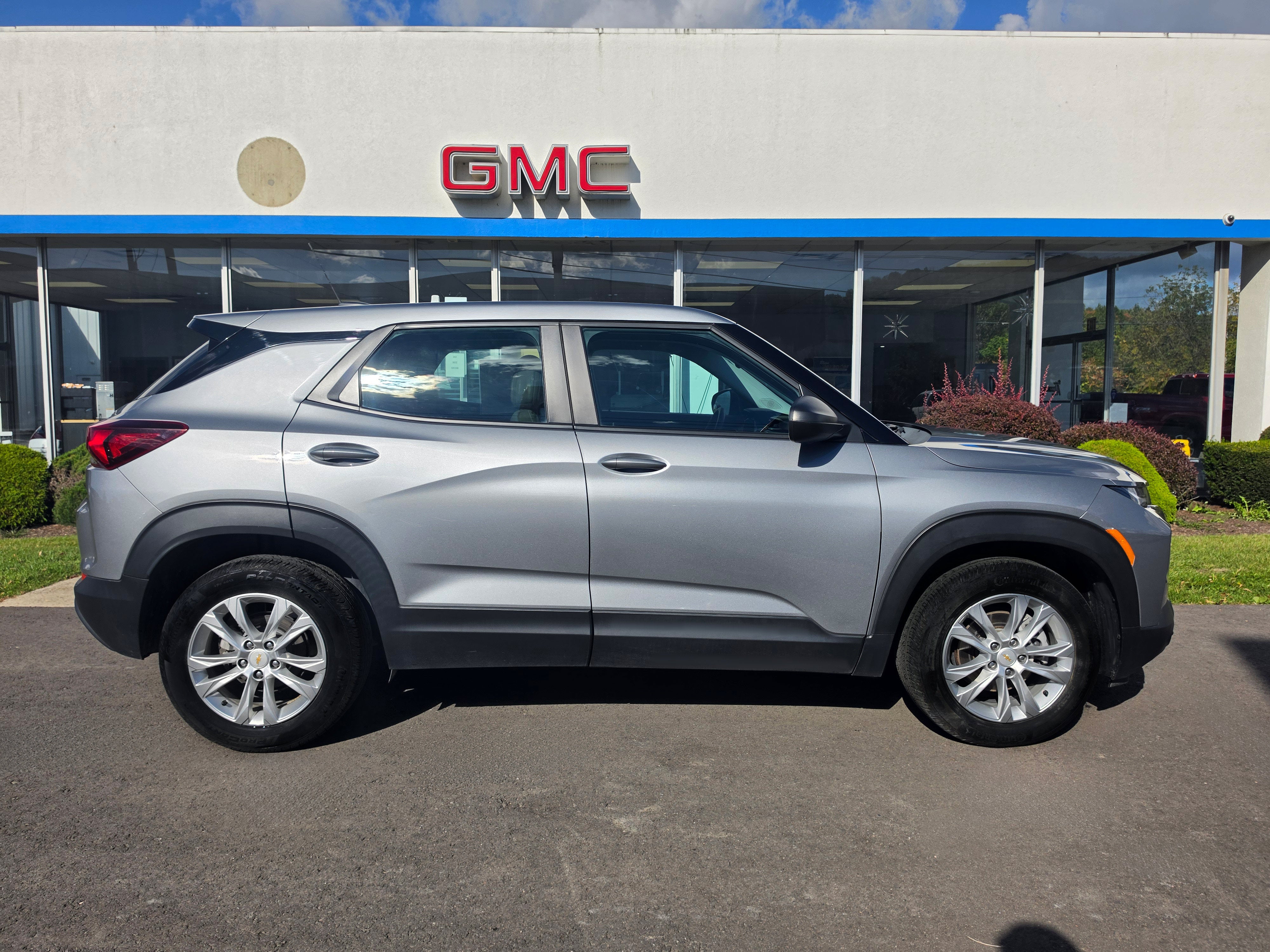 2023 Chevrolet Trailblazer LS