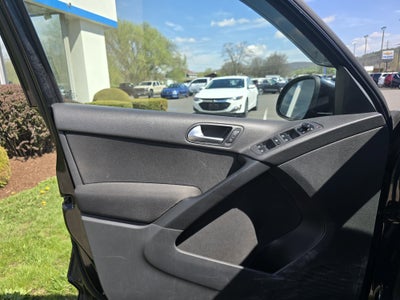 2013 Volkswagen Tiguan S