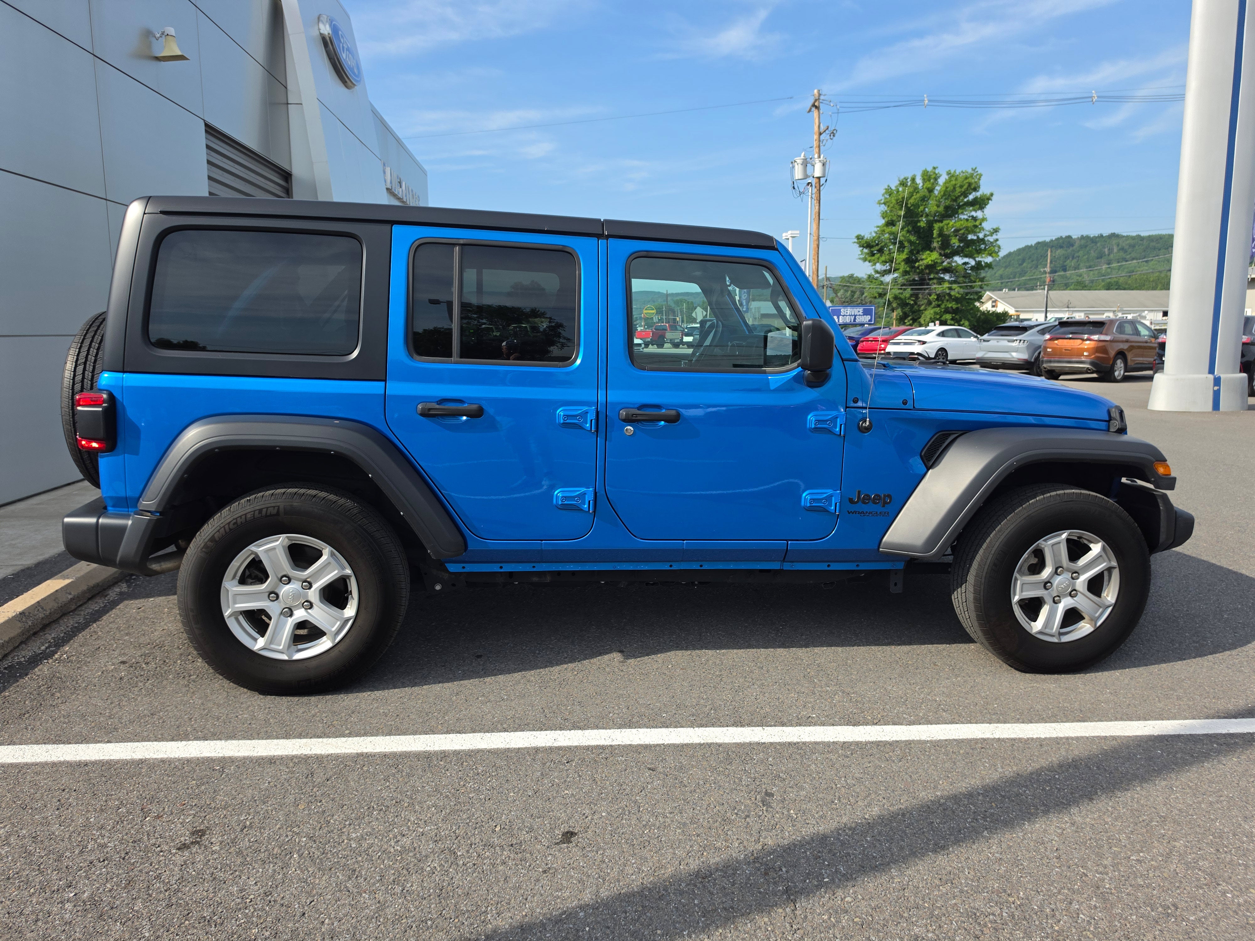2022 Jeep Wrangler Unlimited Sport S