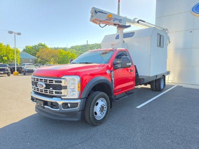 2023 Ford Super Duty F-550 DRW XLT