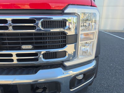 2023 Ford Super Duty F-550 DRW XLT