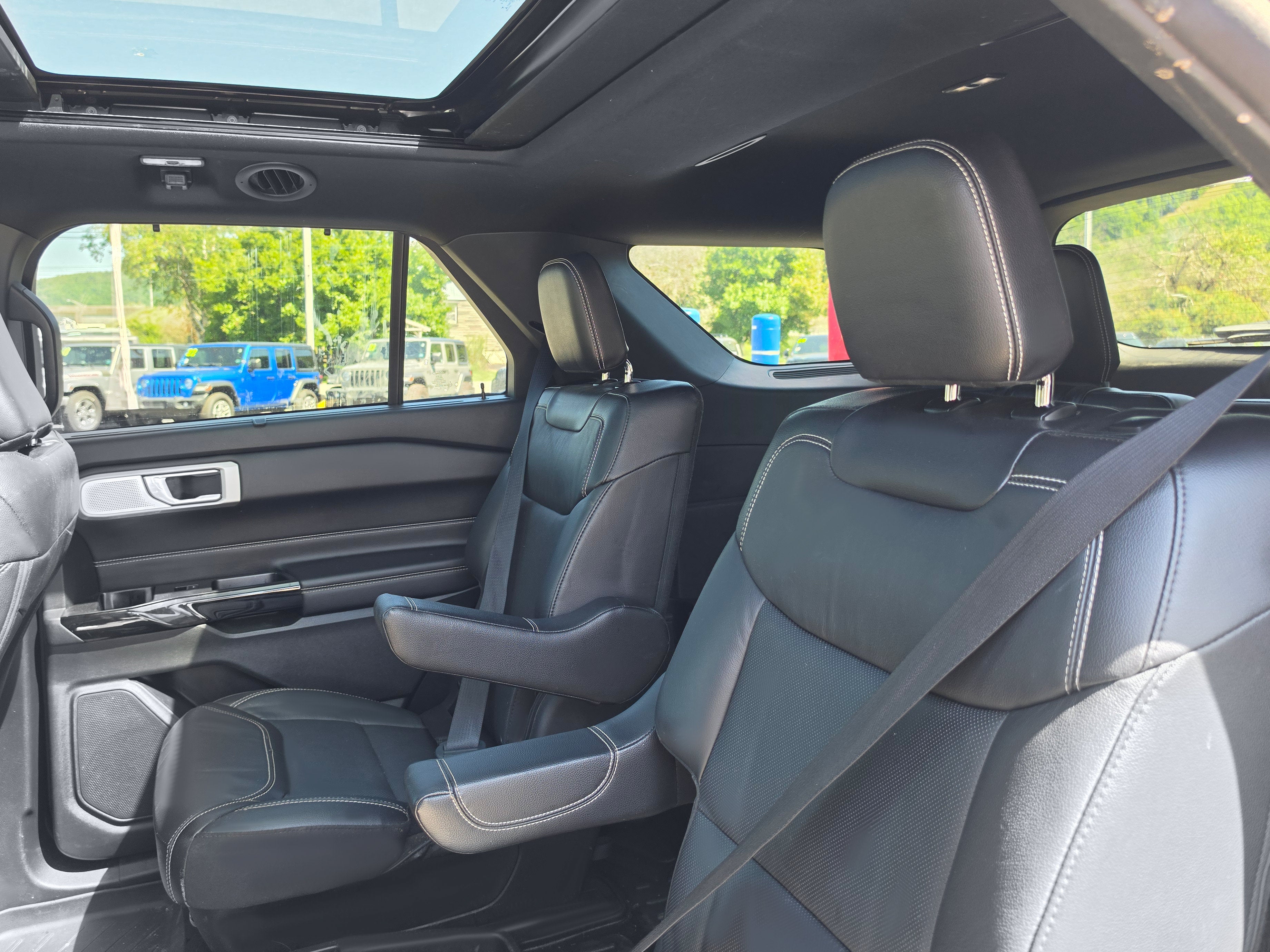 2021 Ford Explorer ST