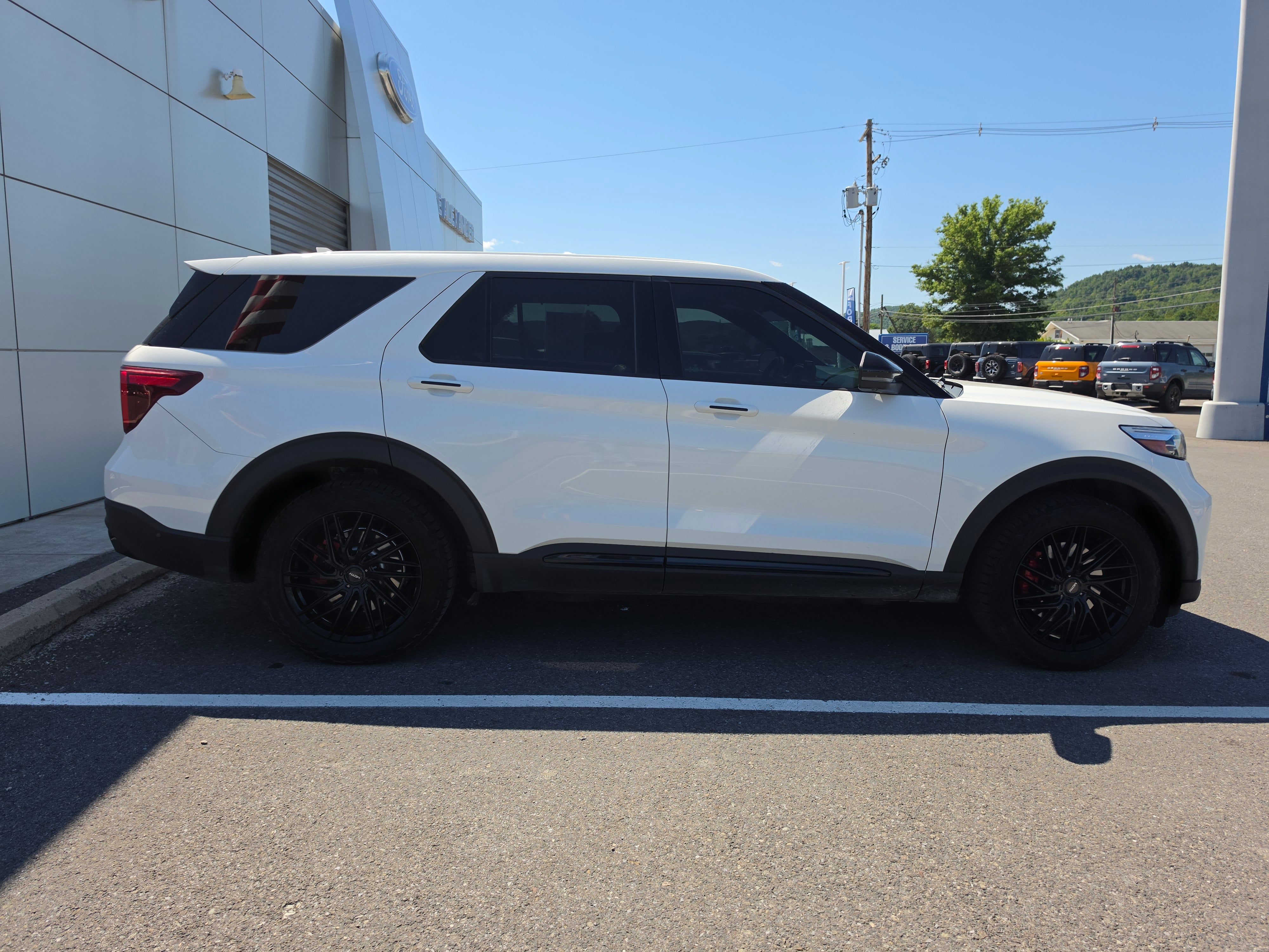 2021 Ford Explorer ST