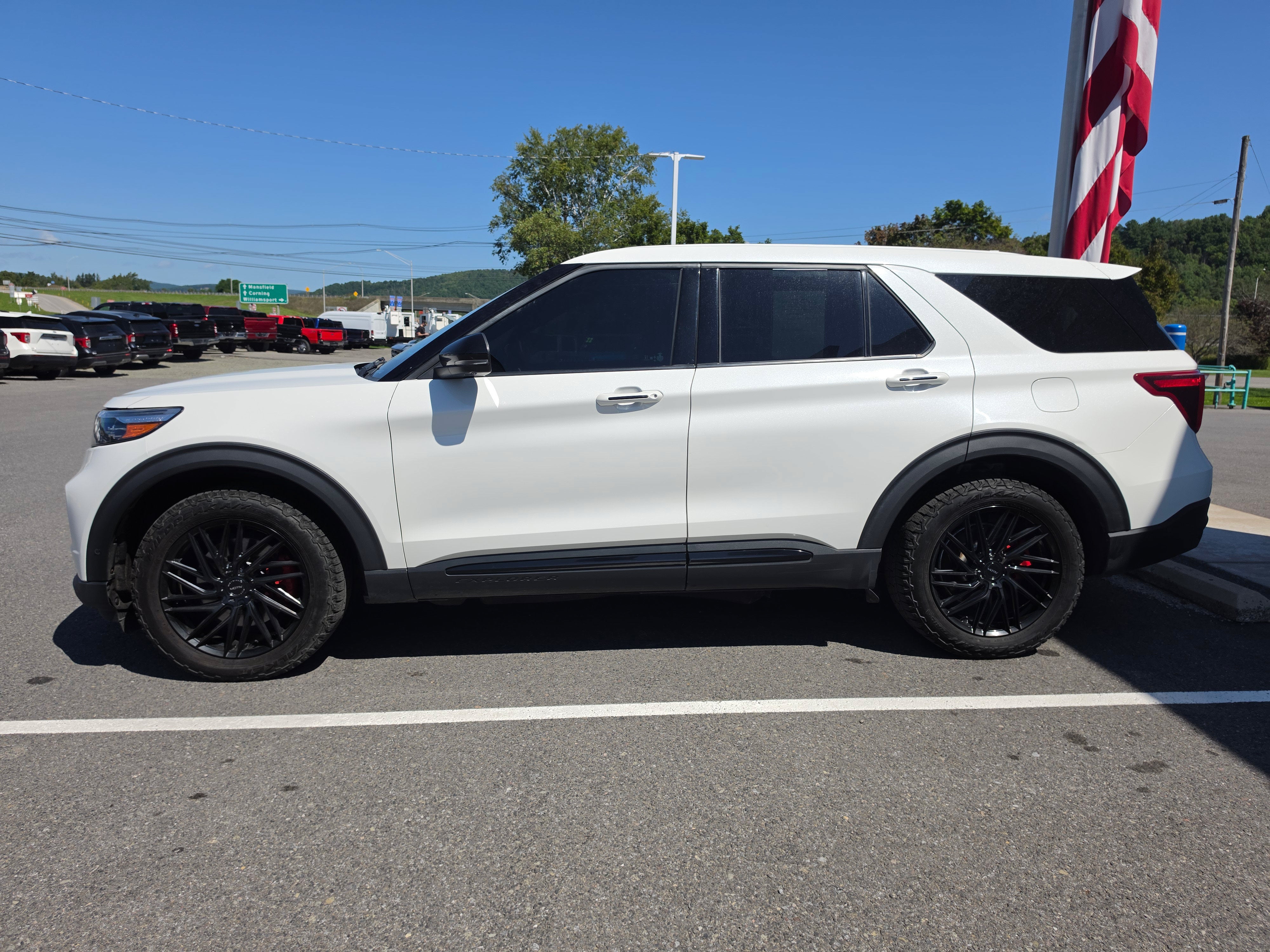 2021 Ford Explorer ST