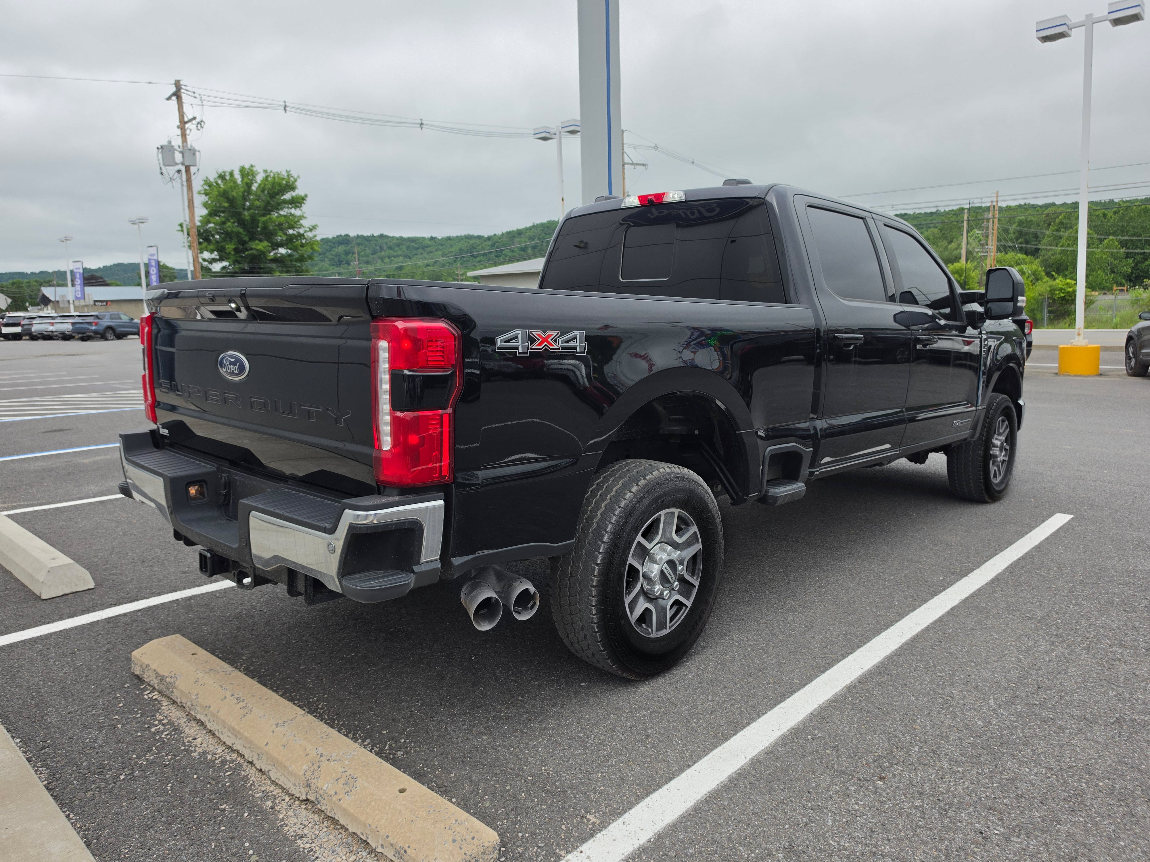 2024 Ford Super Duty F-250 SRW LARIAT