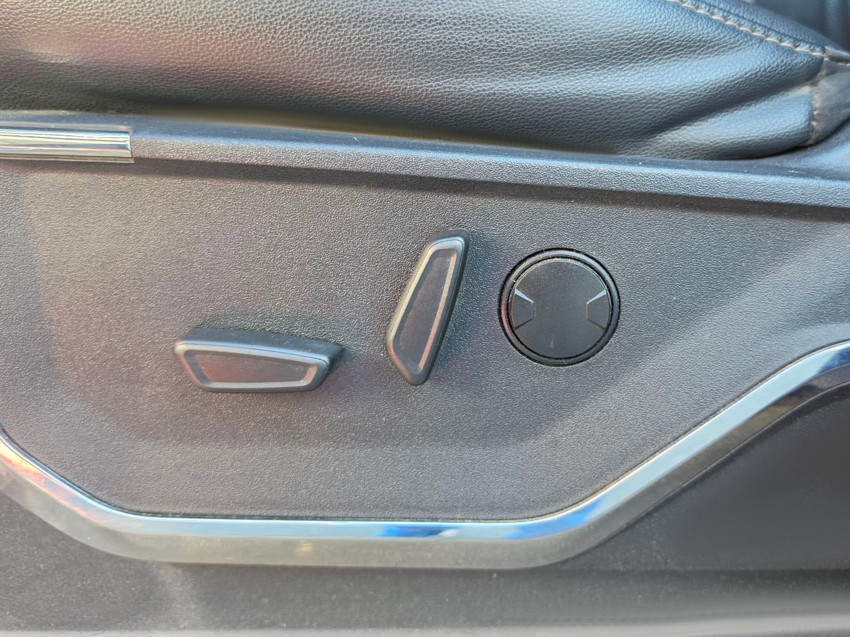 2023 Ford Super Duty F-350 SRW LARIAT