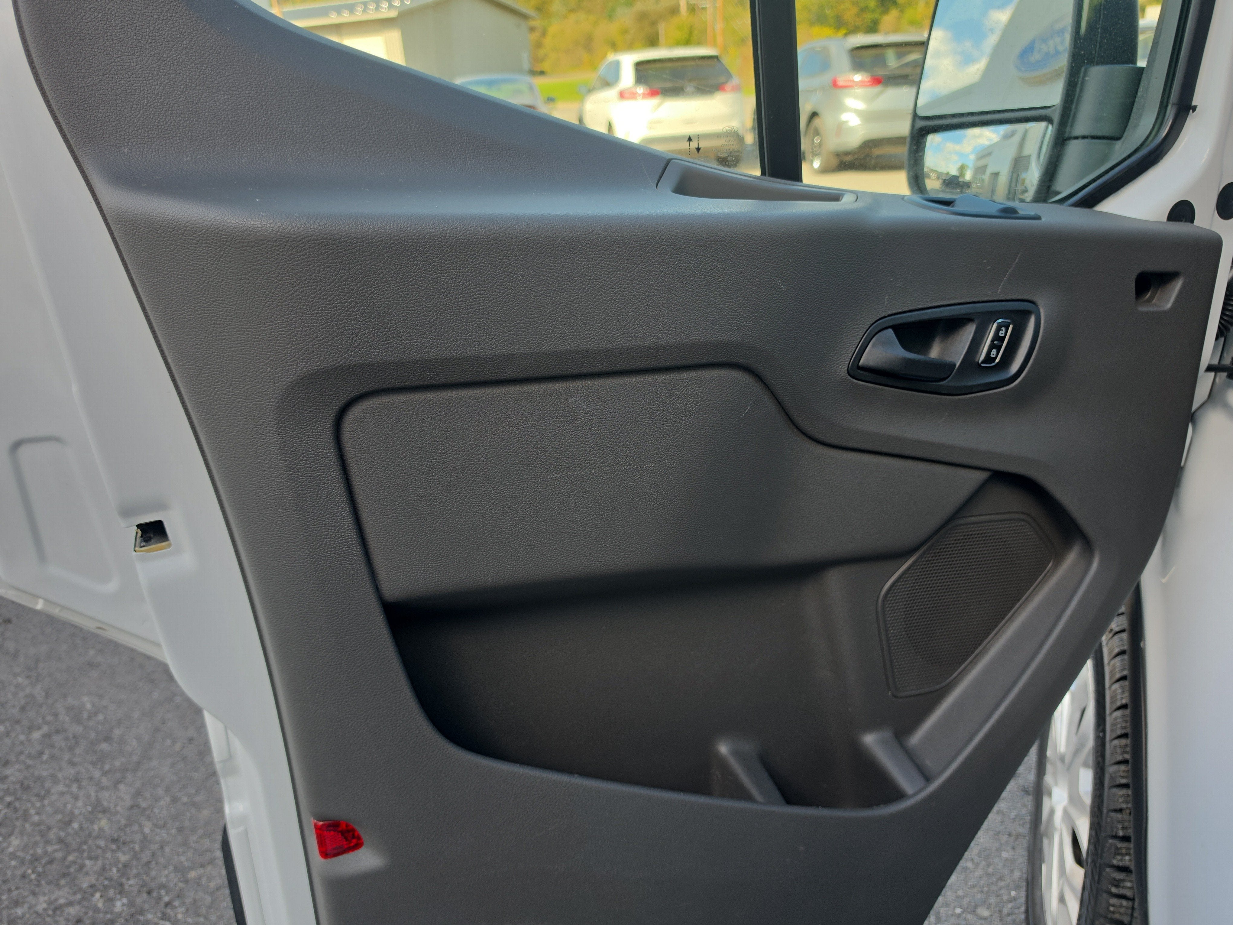 2025 Ford Transit Cargo Van Base