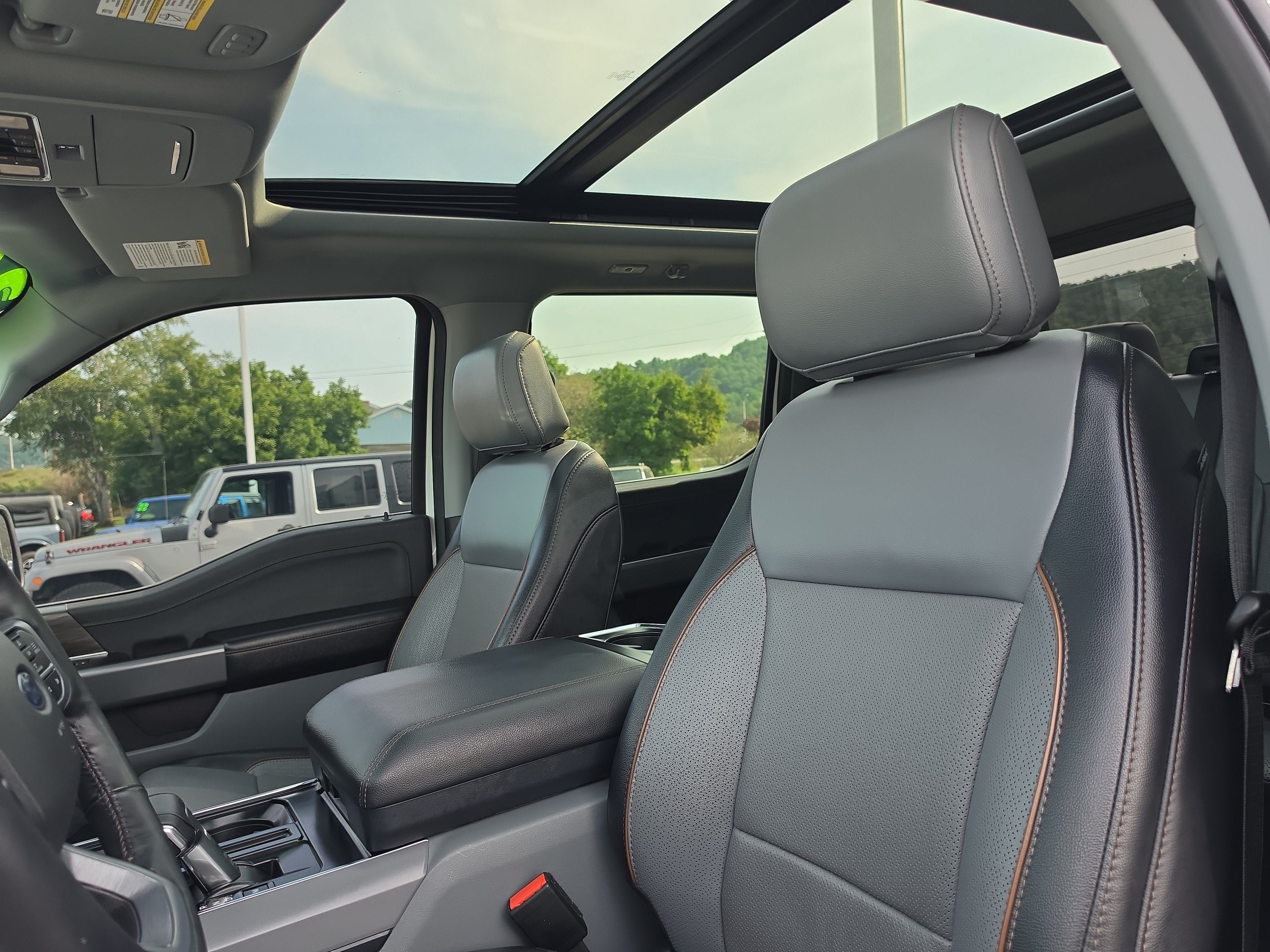 2024 Ford F-150 LARIAT