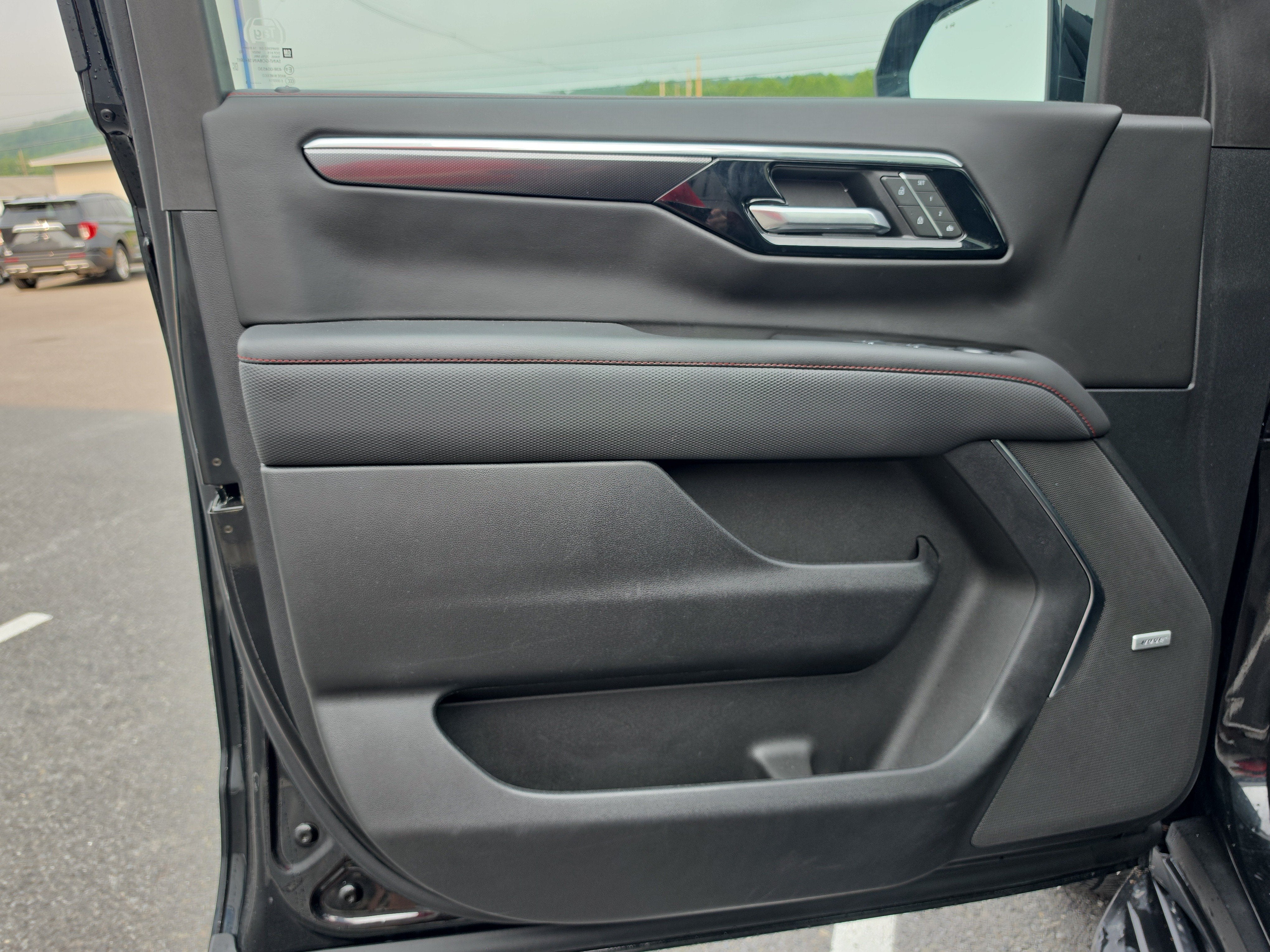 2025 Chevrolet Tahoe RST